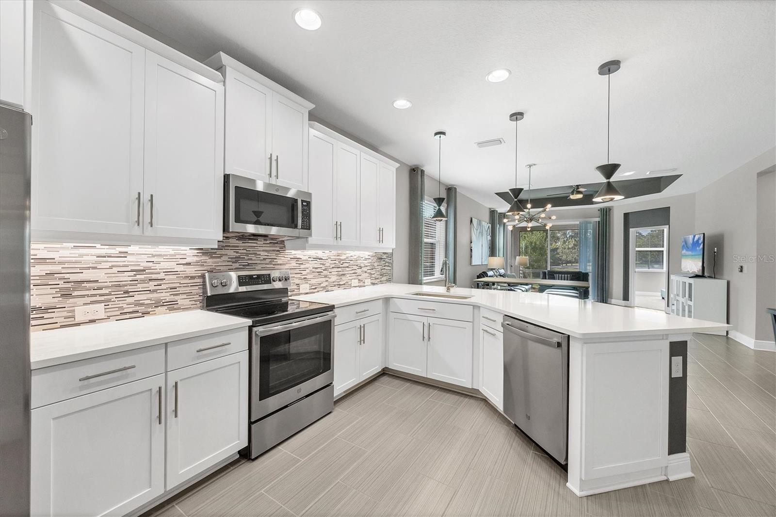 Image 7 of 35 For 6030 Amberly Drive