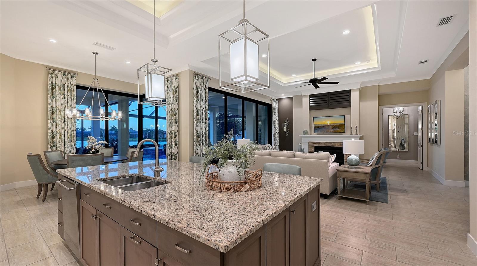 Image 12 of 72 For 16622 Kendleshire Terrace