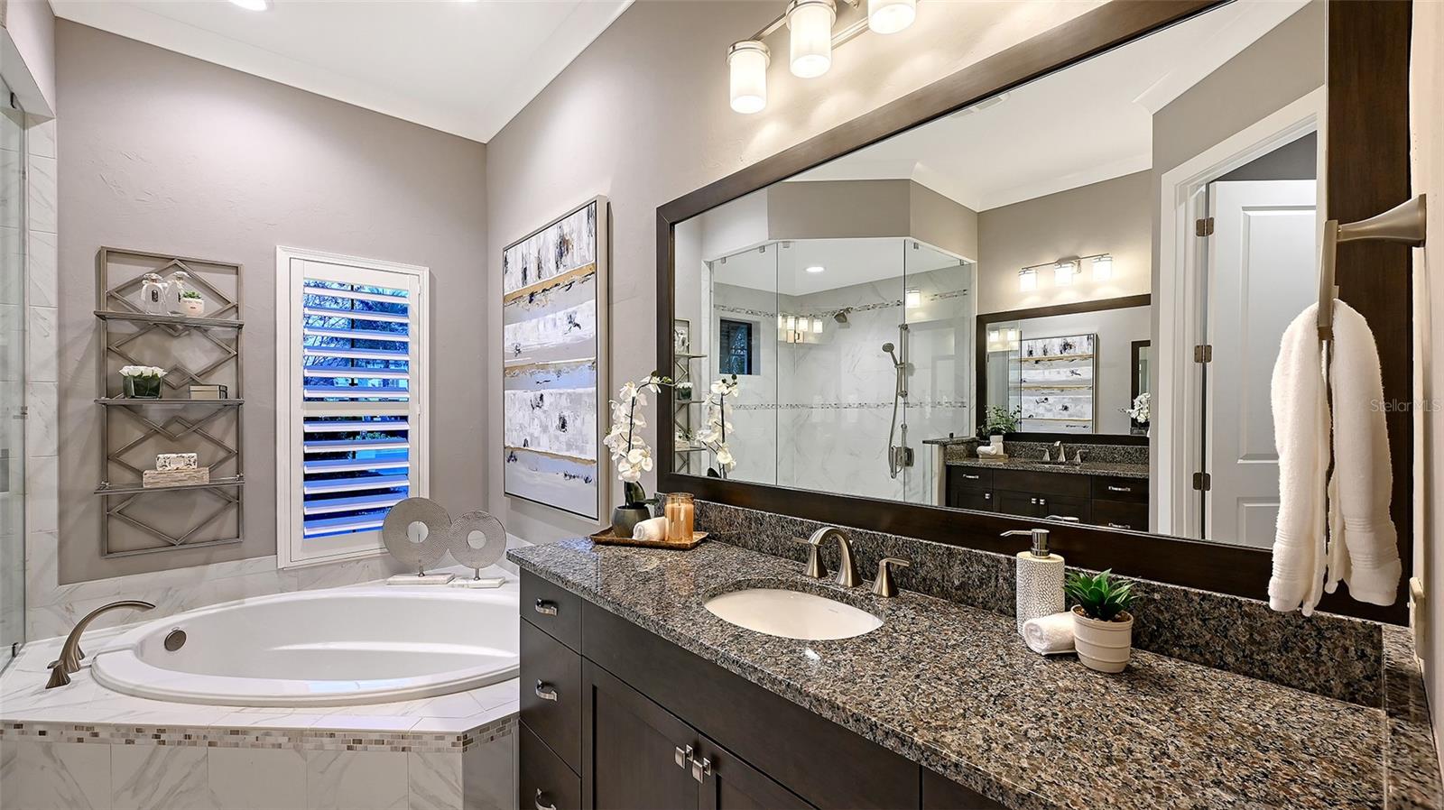 Image 20 of 72 For 16622 Kendleshire Terrace