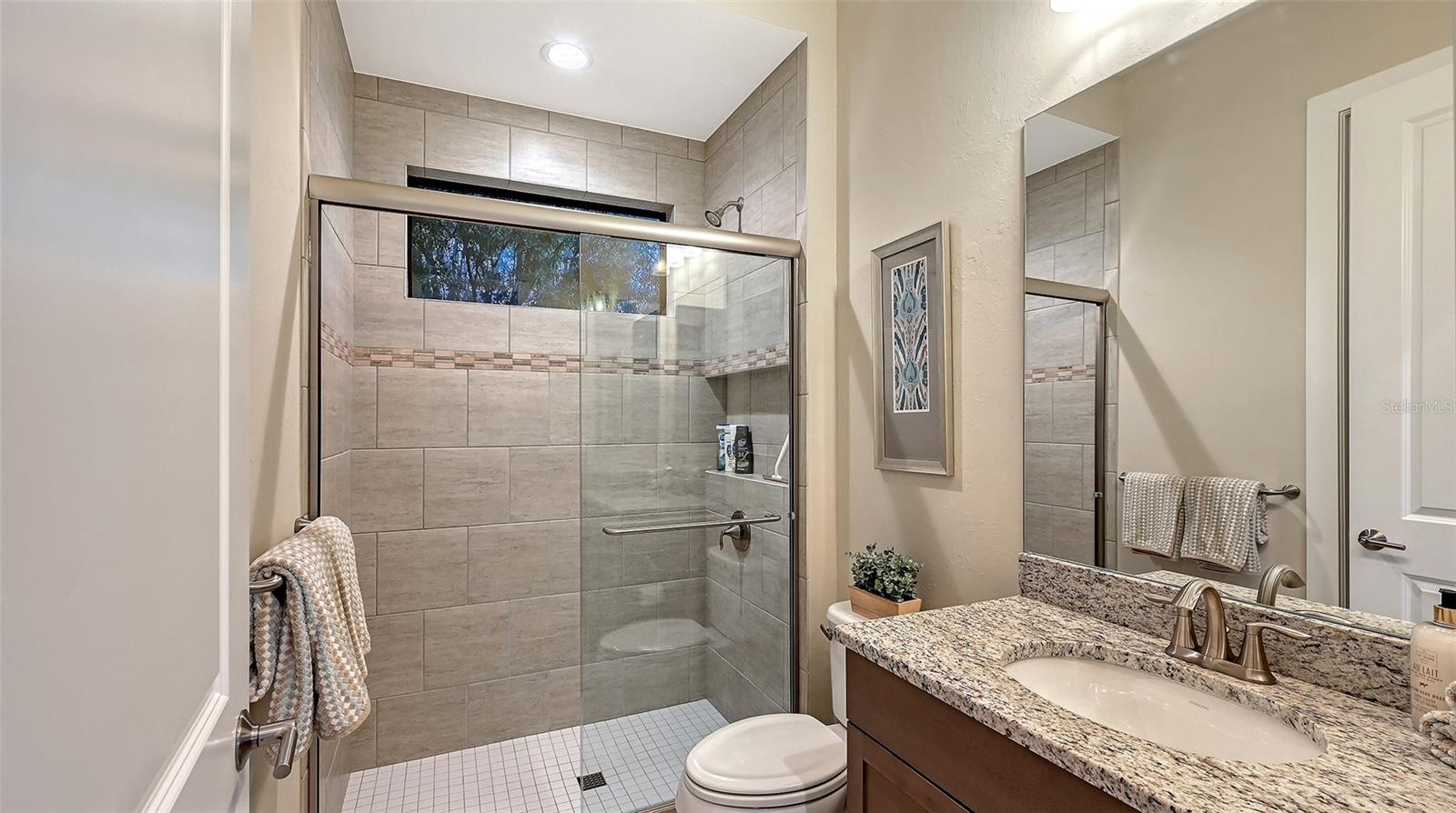 Image 24 of 72 For 16622 Kendleshire Terrace