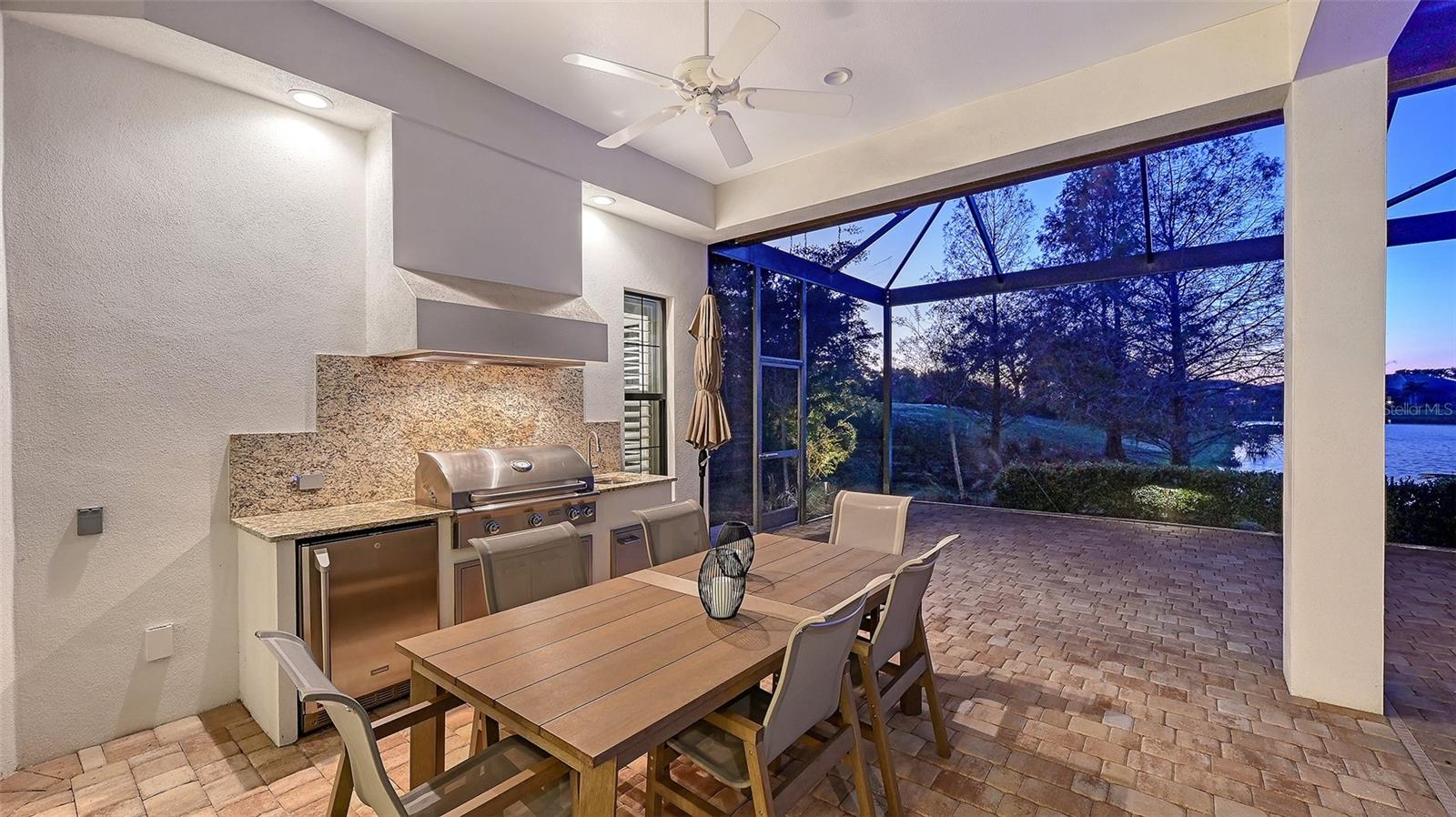 Image 5 of 72 For 16622 Kendleshire Terrace