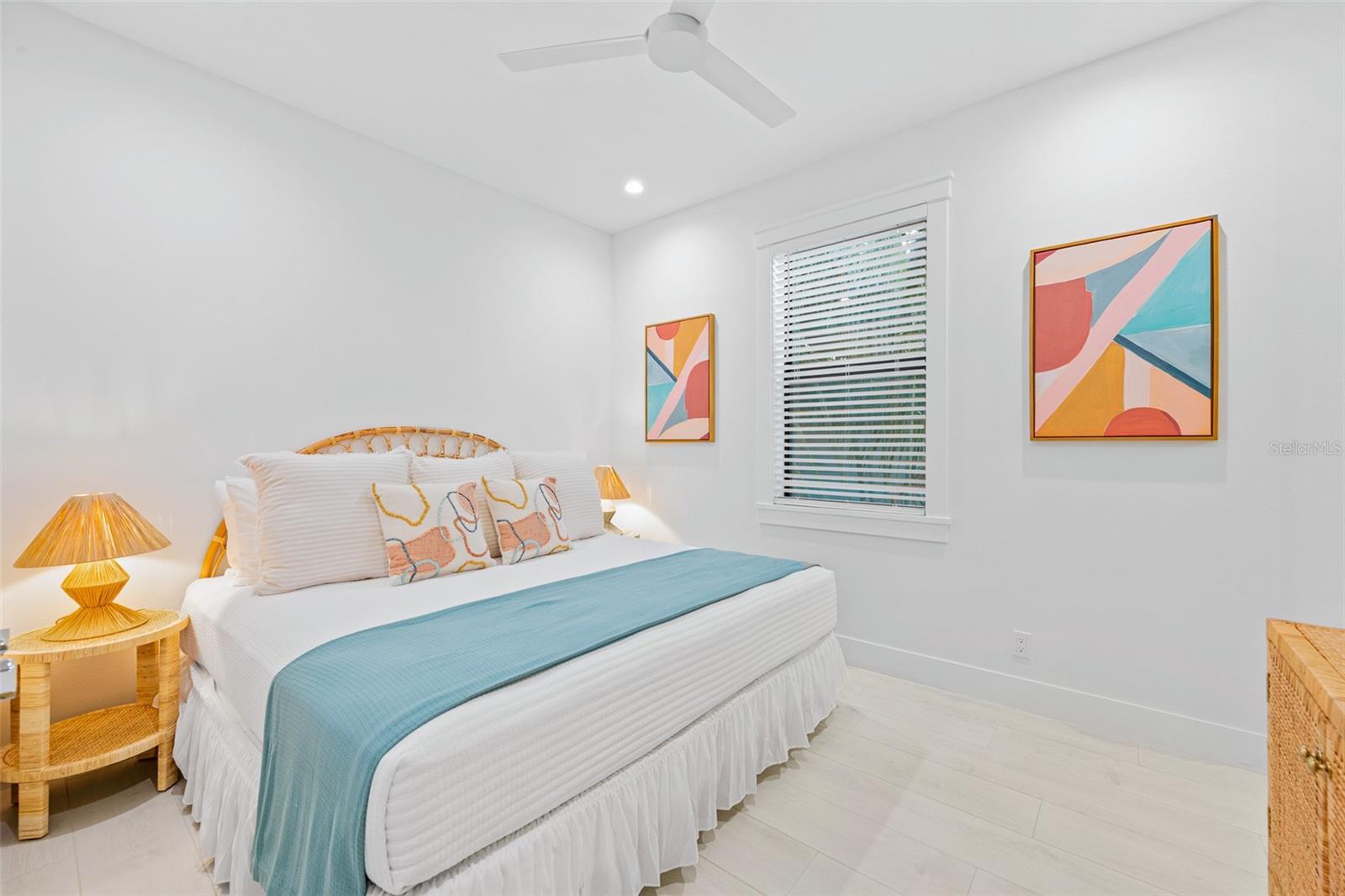 Image 28 of 85 For 211 Grant Drive