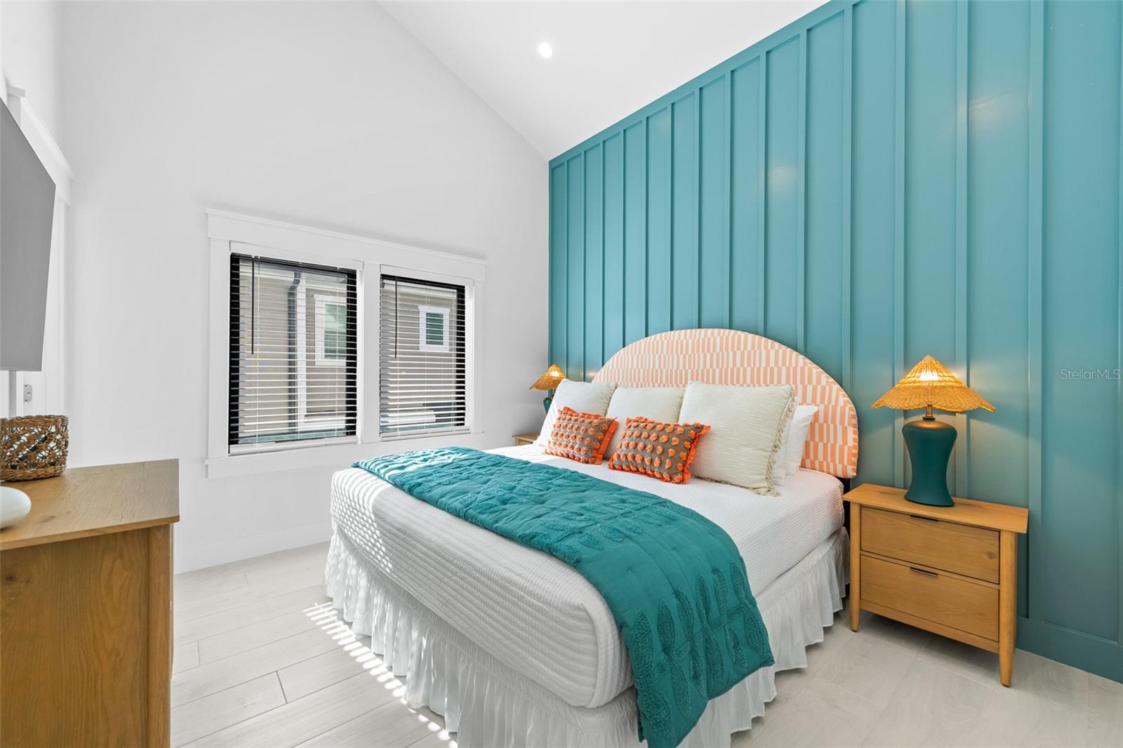 Image 46 of 85 For 211 Grant Drive