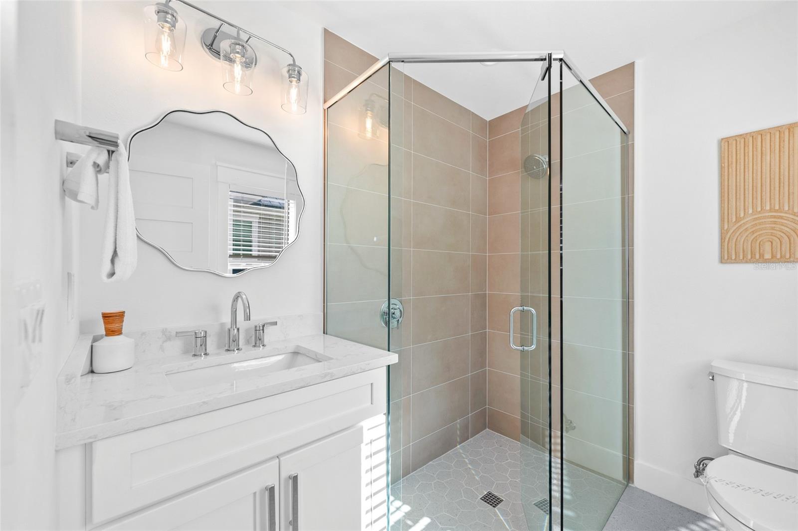 Image 48 of 85 For 211 Grant Drive