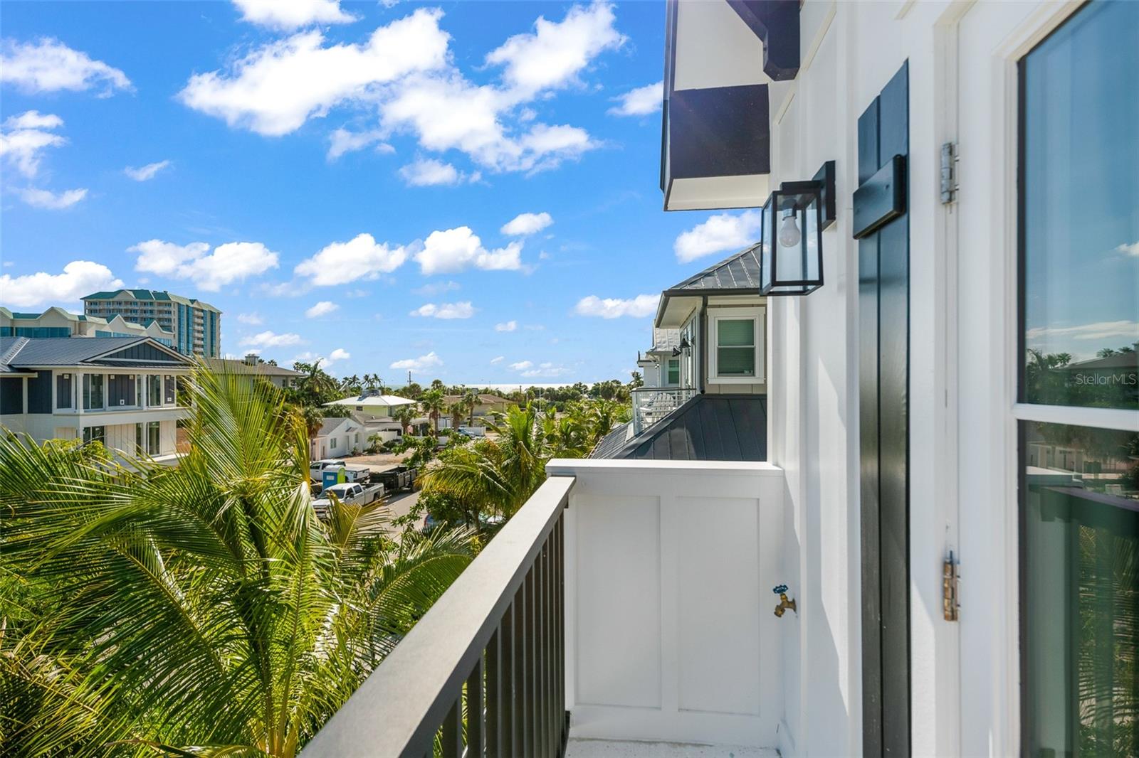 Image 53 of 85 For 211 Grant Drive