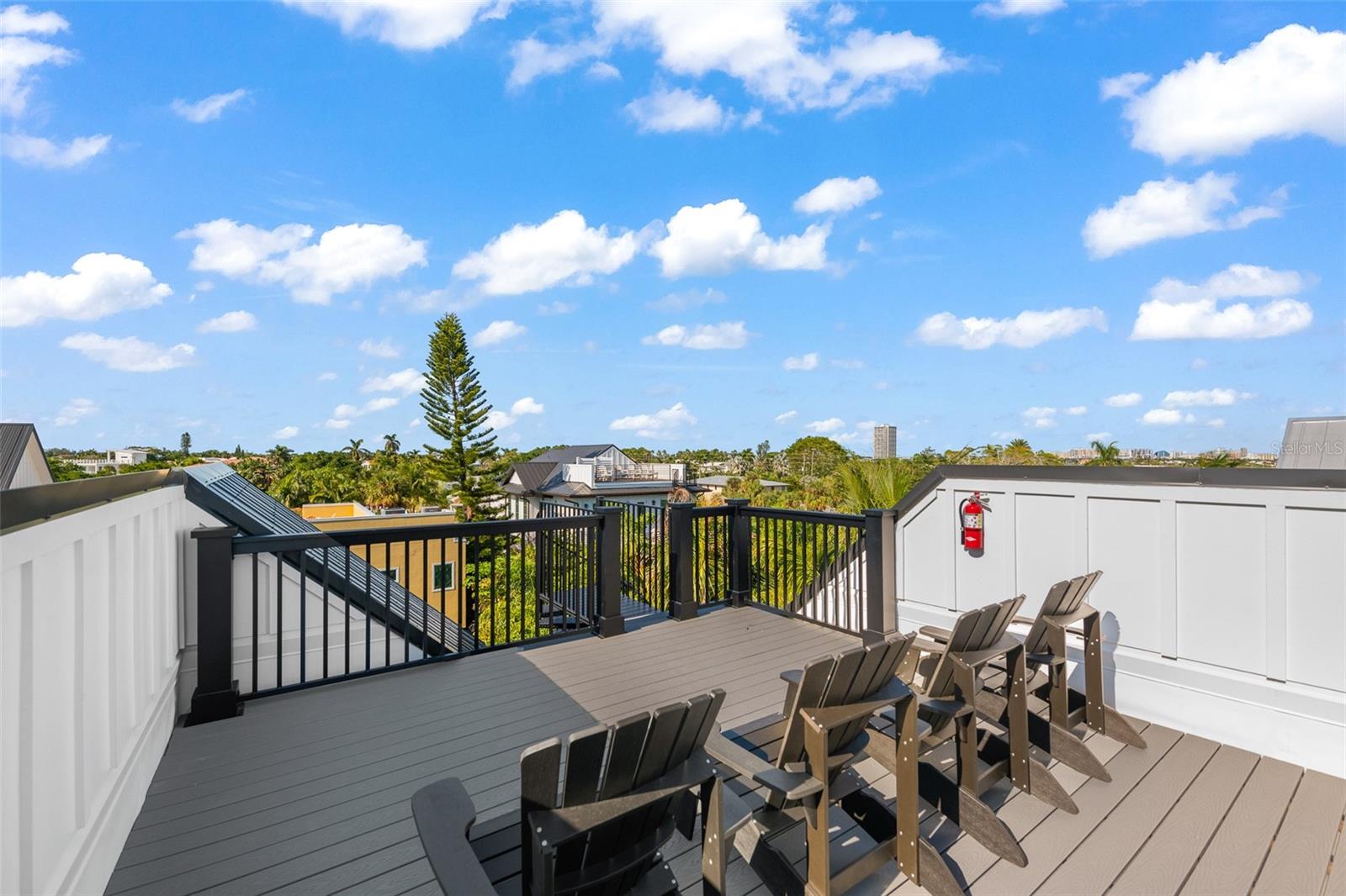 Image 61 of 85 For 211 Grant Drive