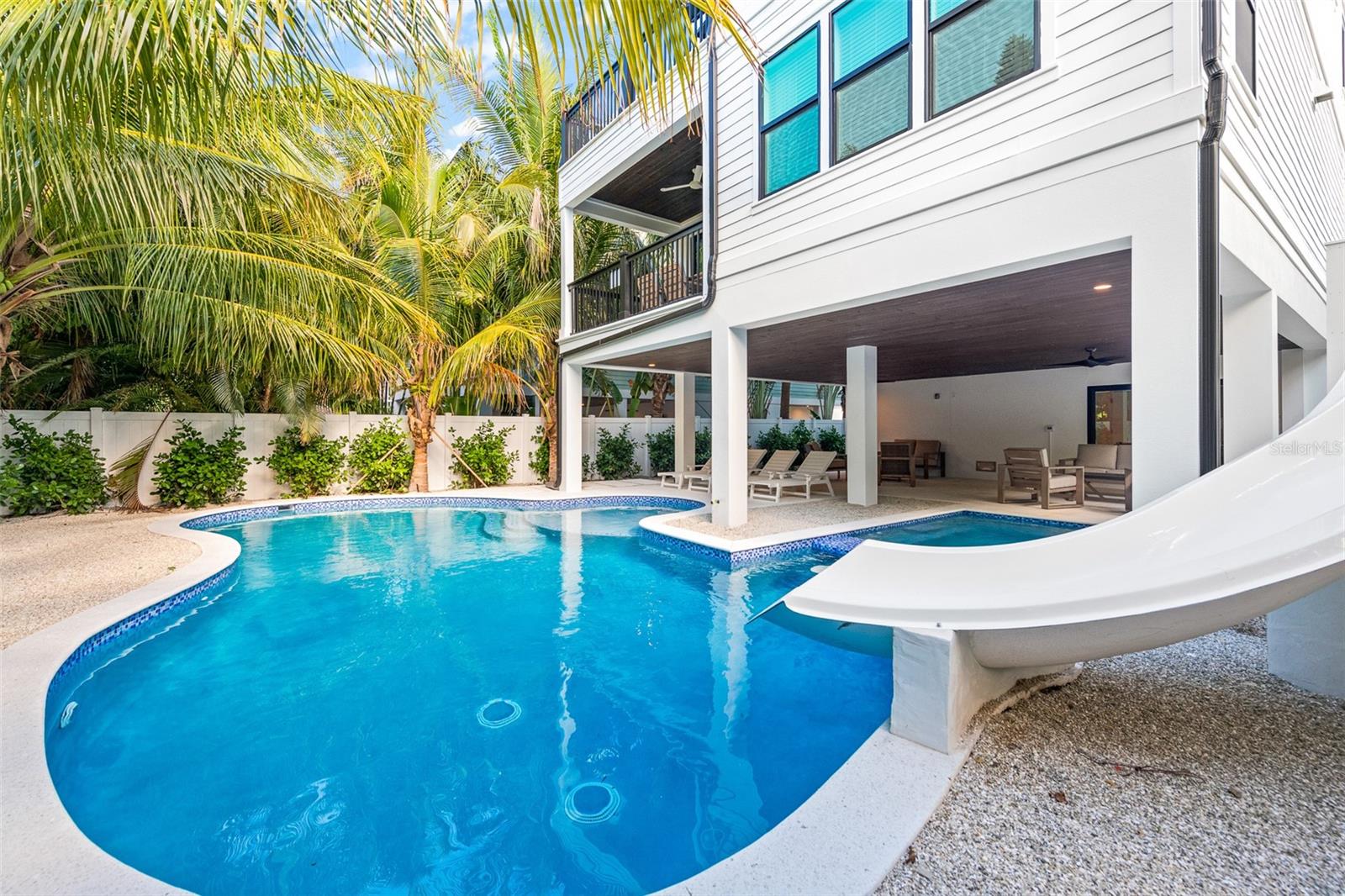 Image 68 of 85 For 211 Grant Drive