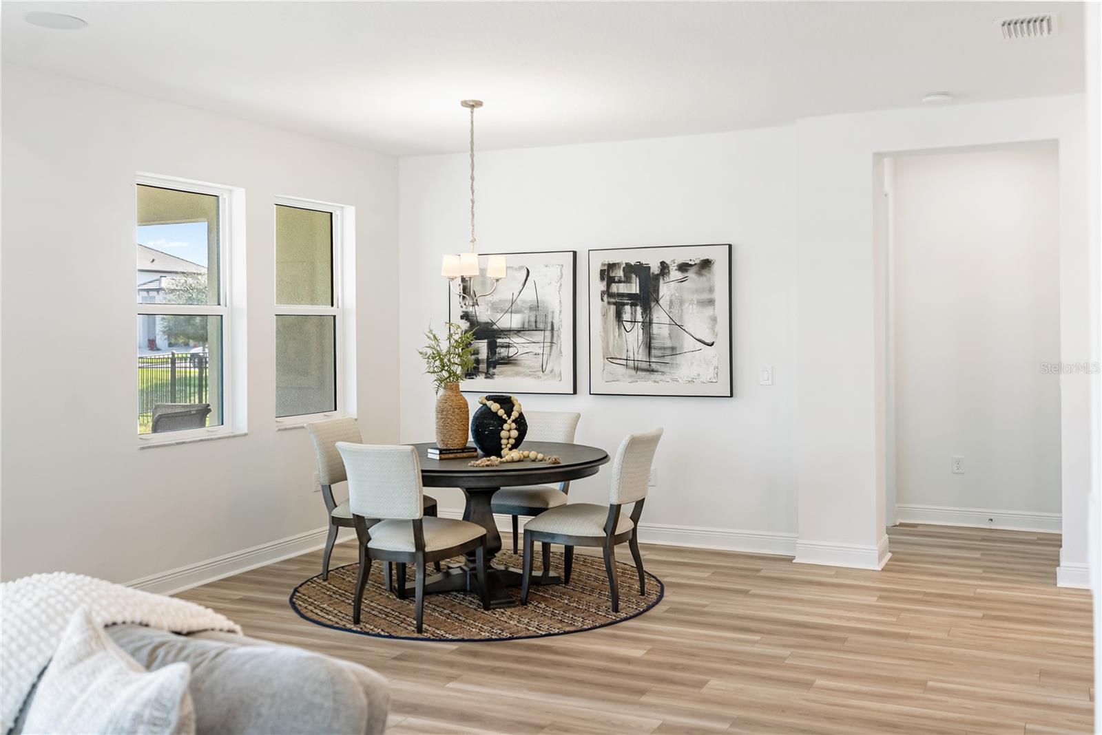 Image 21 of 87 For 4811 Honey Dew Lane