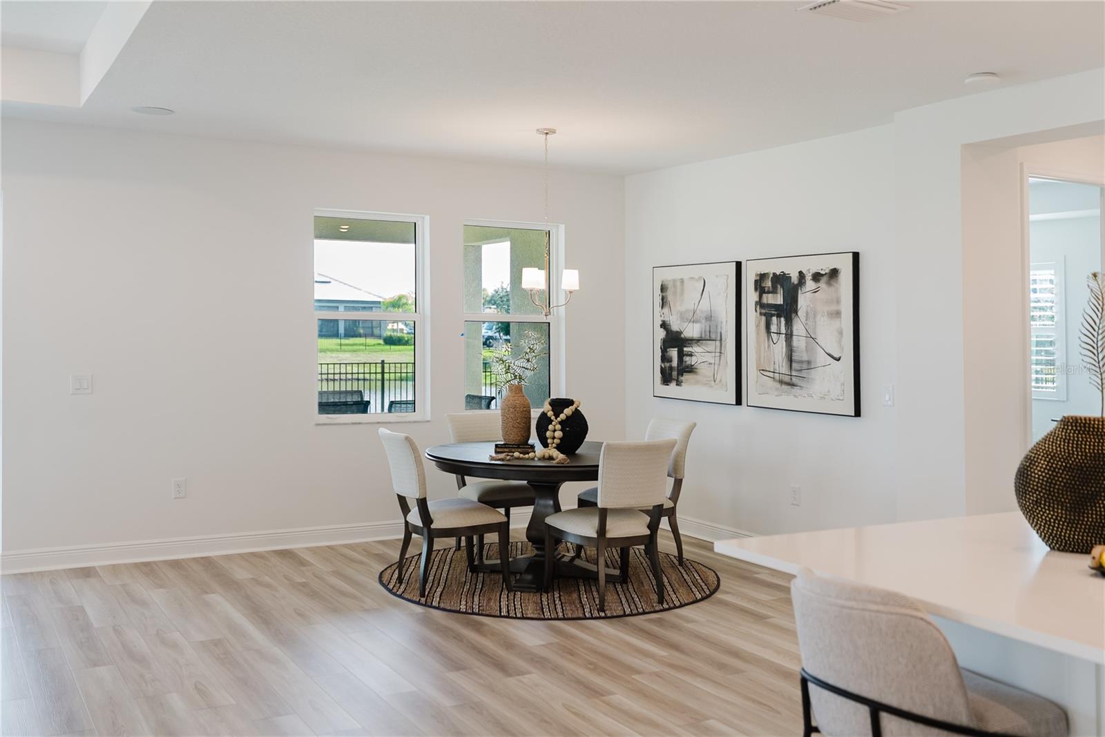 Image 29 of 87 For 4811 Honey Dew Lane