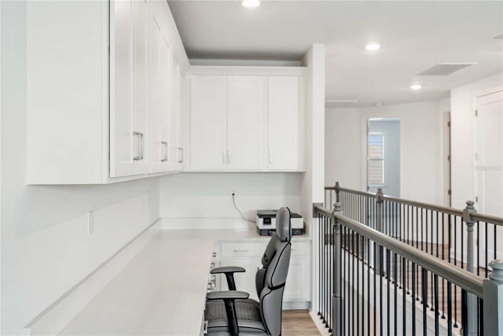 Image 42 of 87 For 4811 Honey Dew Lane