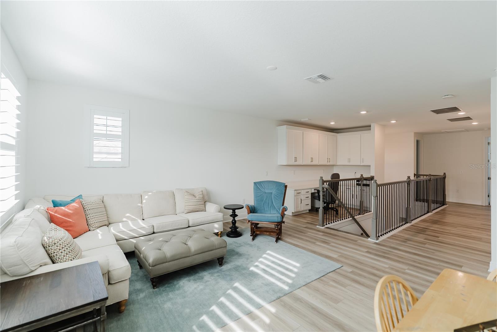 Image 43 of 87 For 4811 Honey Dew Lane