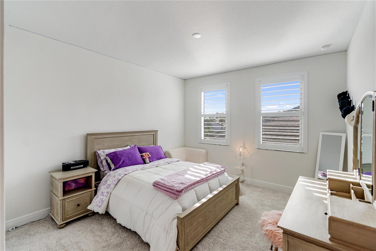 Image 49 of 87 For 4811 Honey Dew Lane