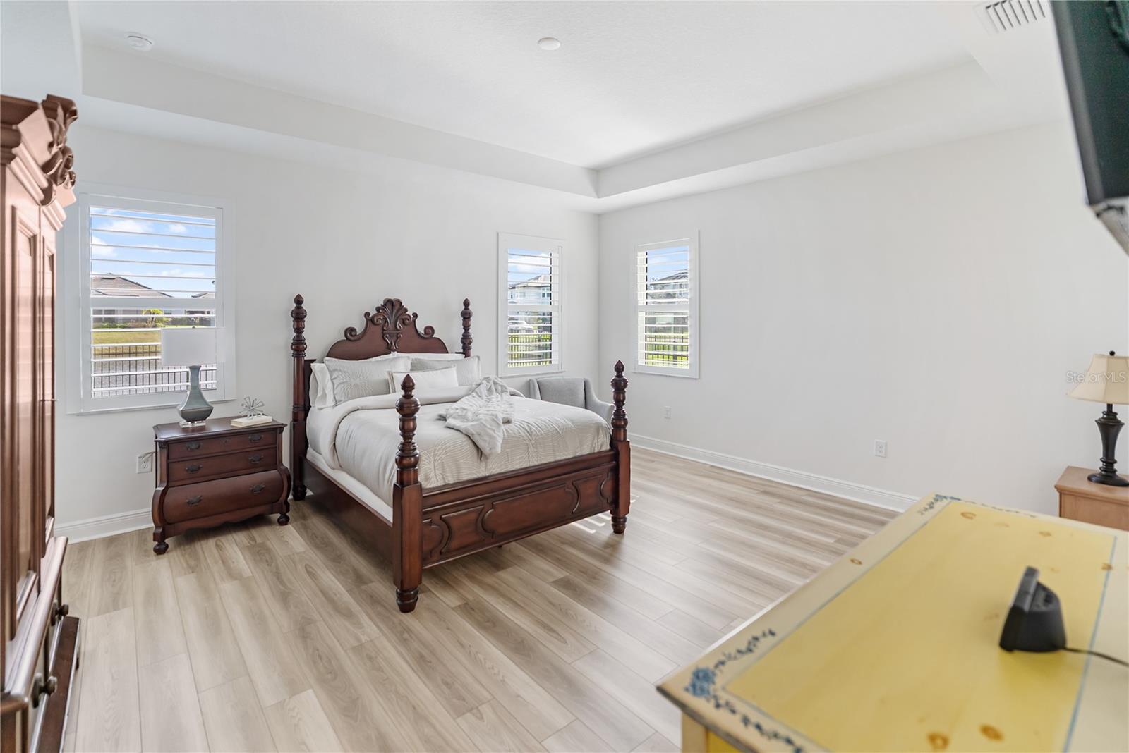 Image 59 of 87 For 4811 Honey Dew Lane