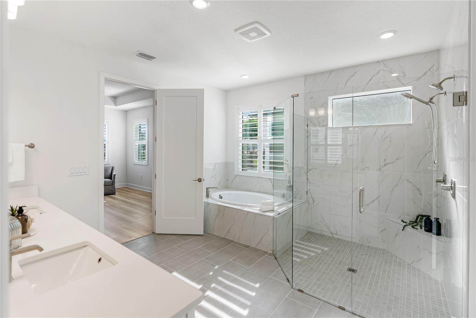 Image 63 of 87 For 4811 Honey Dew Lane