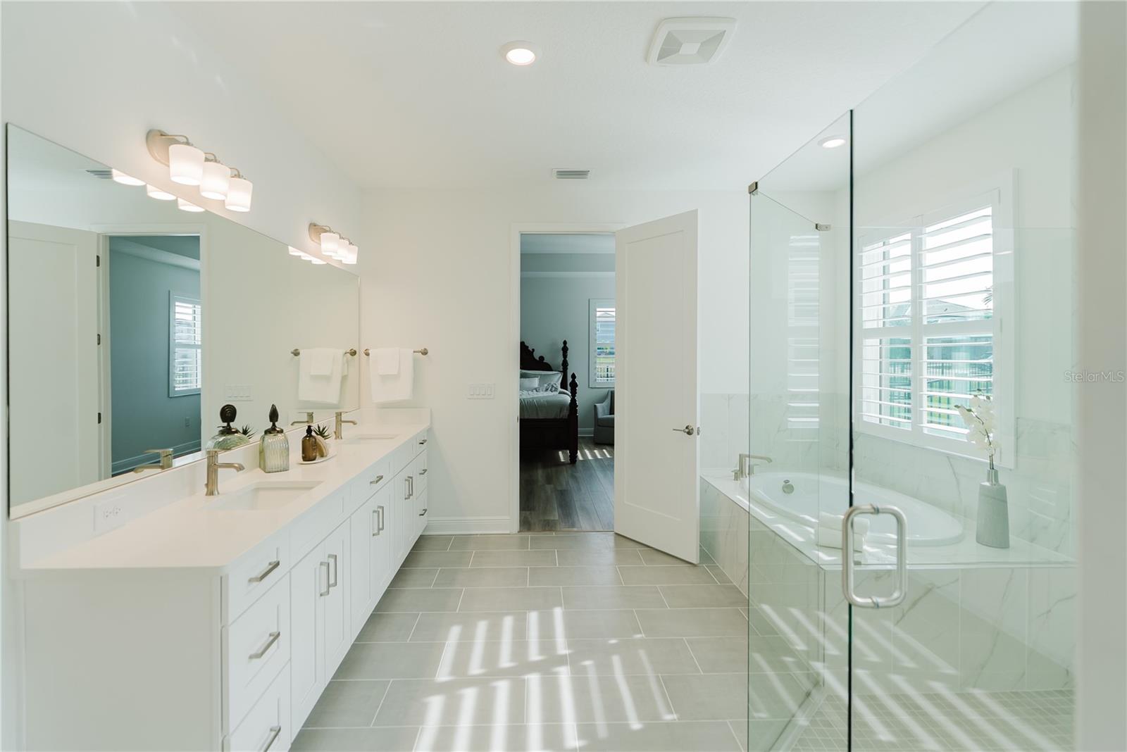 Image 64 of 87 For 4811 Honey Dew Lane