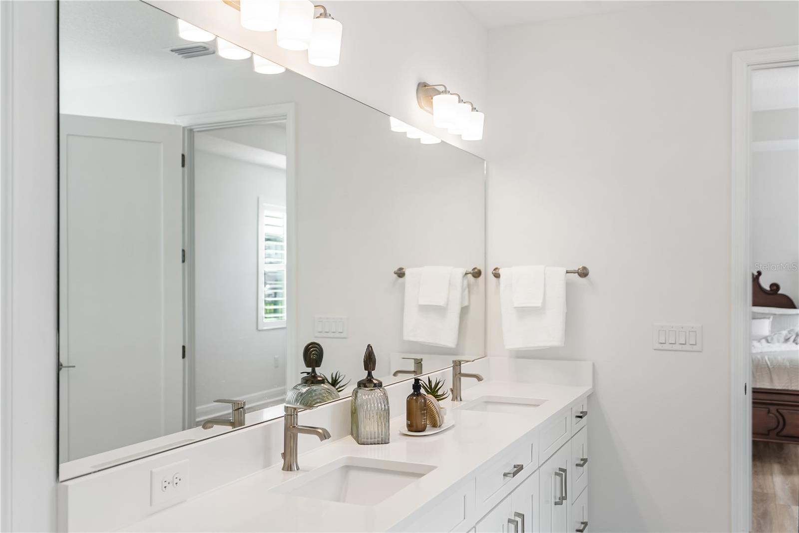 Image 65 of 87 For 4811 Honey Dew Lane