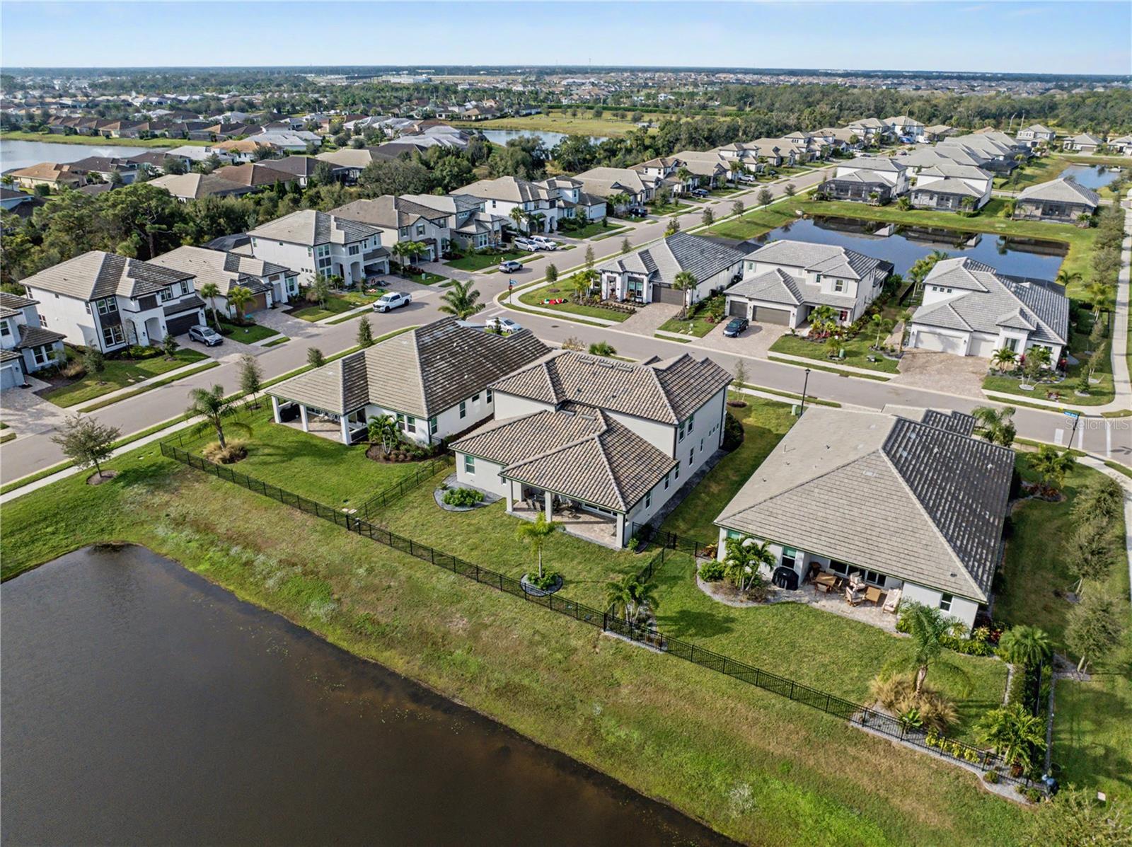 Image 68 of 87 For 4811 Honey Dew Lane