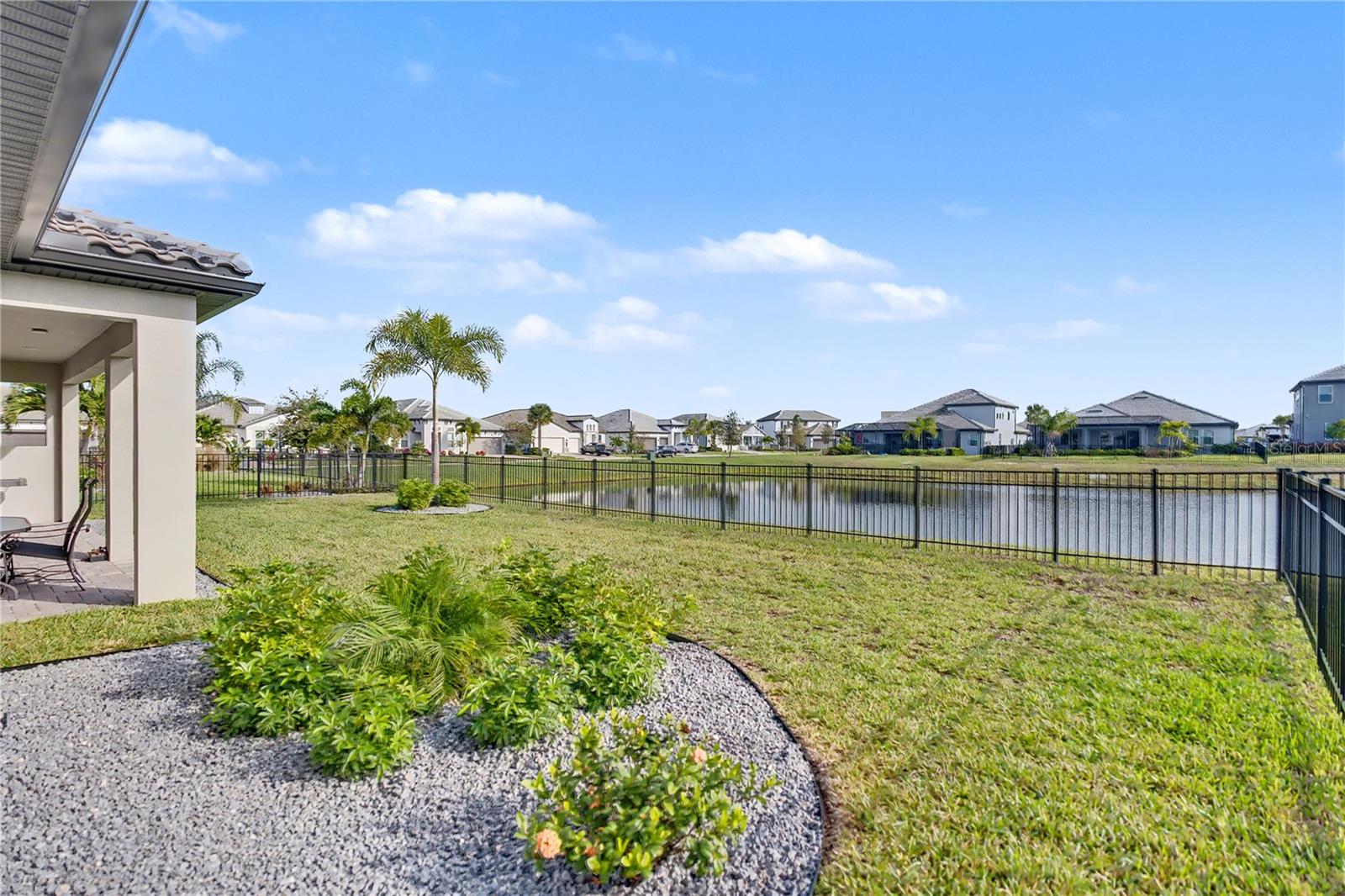 Image 73 of 87 For 4811 Honey Dew Lane