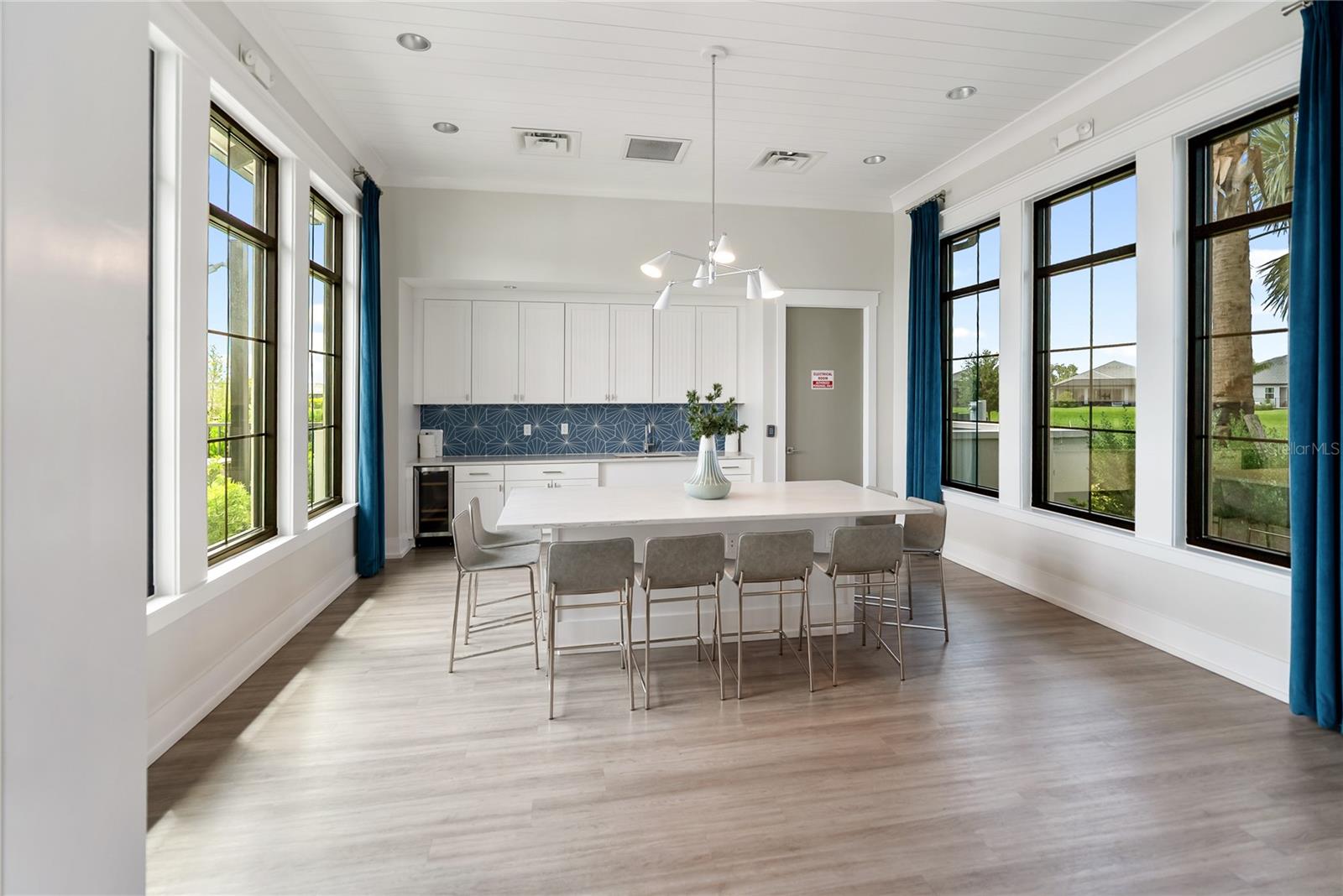 Image 81 of 87 For 4811 Honey Dew Lane