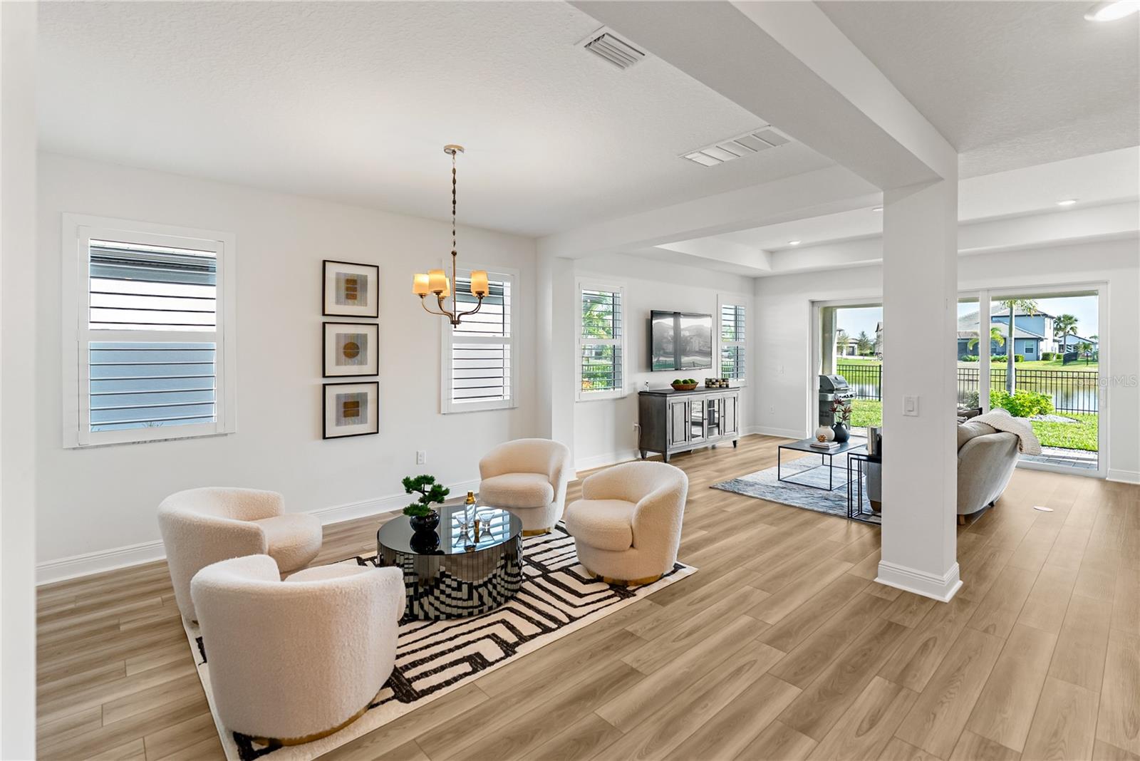 Image 9 of 87 For 4811 Honey Dew Lane