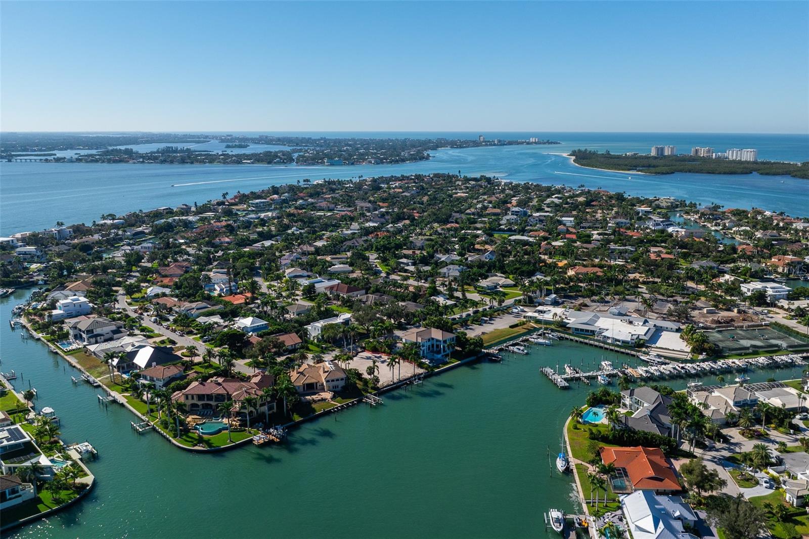 Image 32 of 37 For 526 Spoonbill Drive