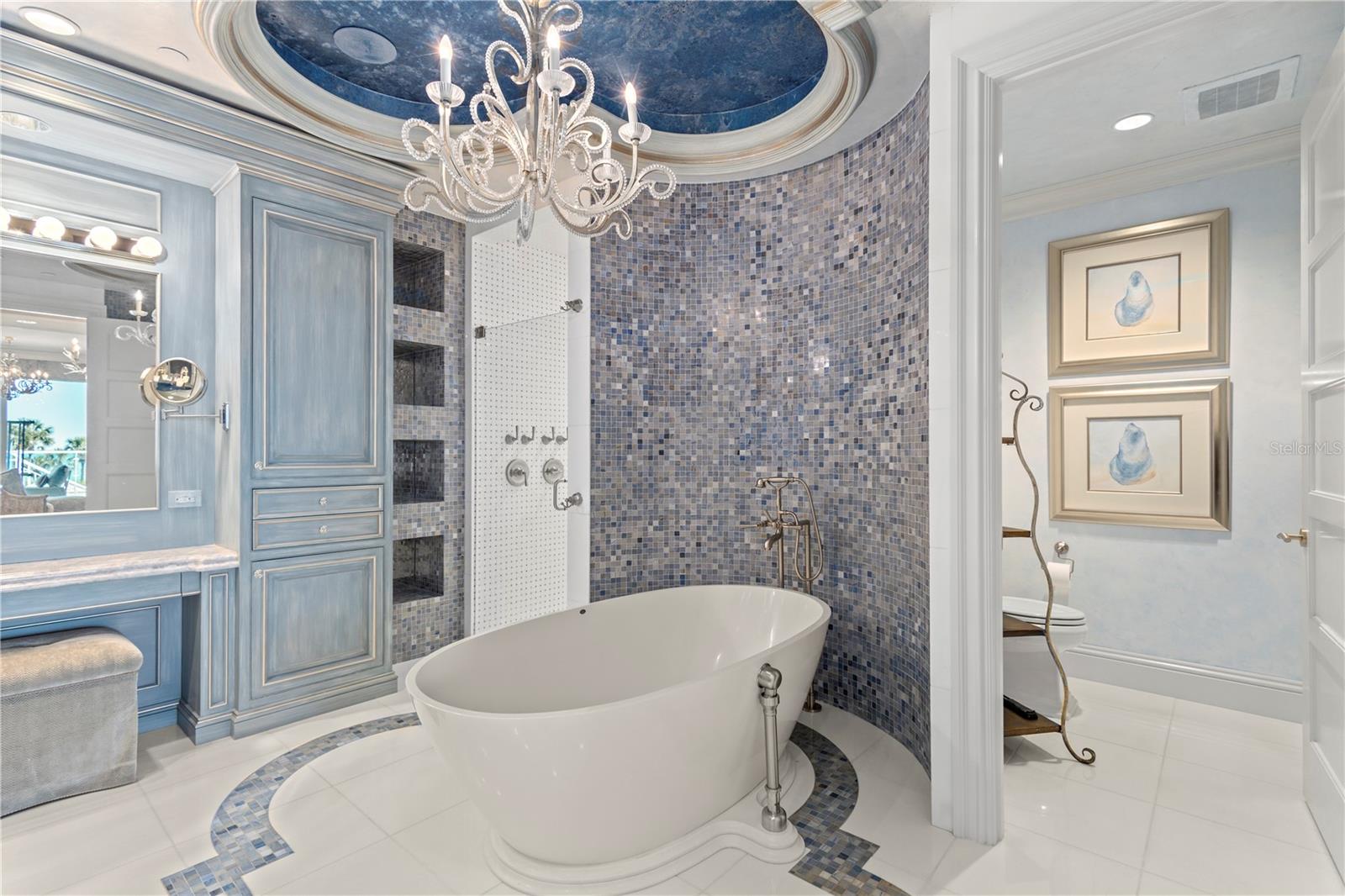 Image 6 of 16 For 2251 Gulf Of Mexico Drive 203