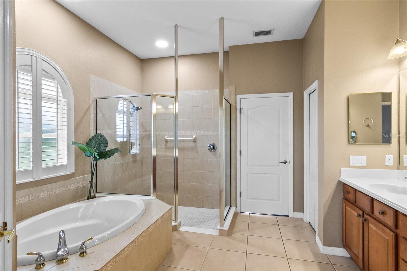 Image 15 of 46 For 7020 74th Street Circle E