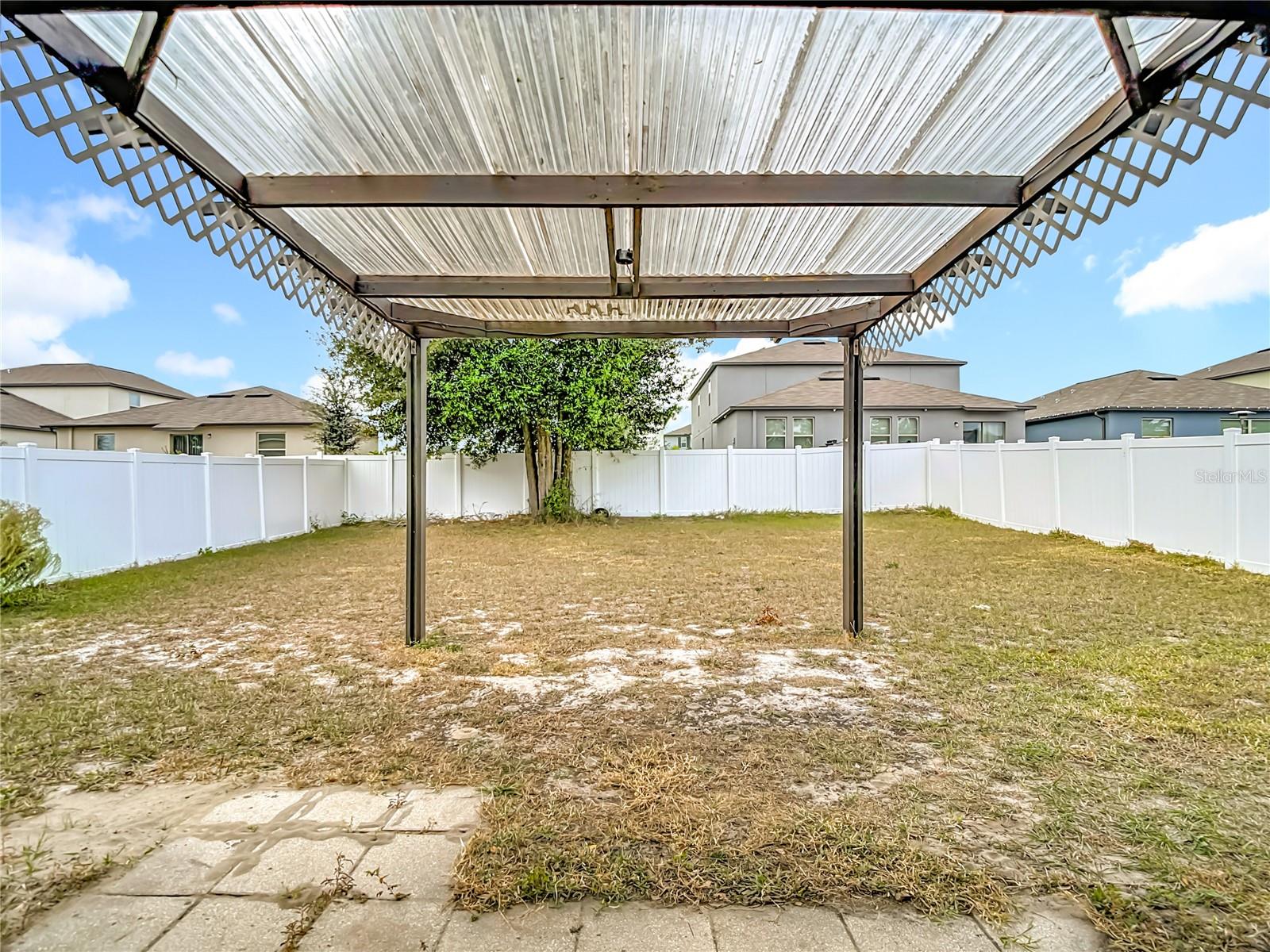 Image 20 of 25 For 221 Fairmont Drive