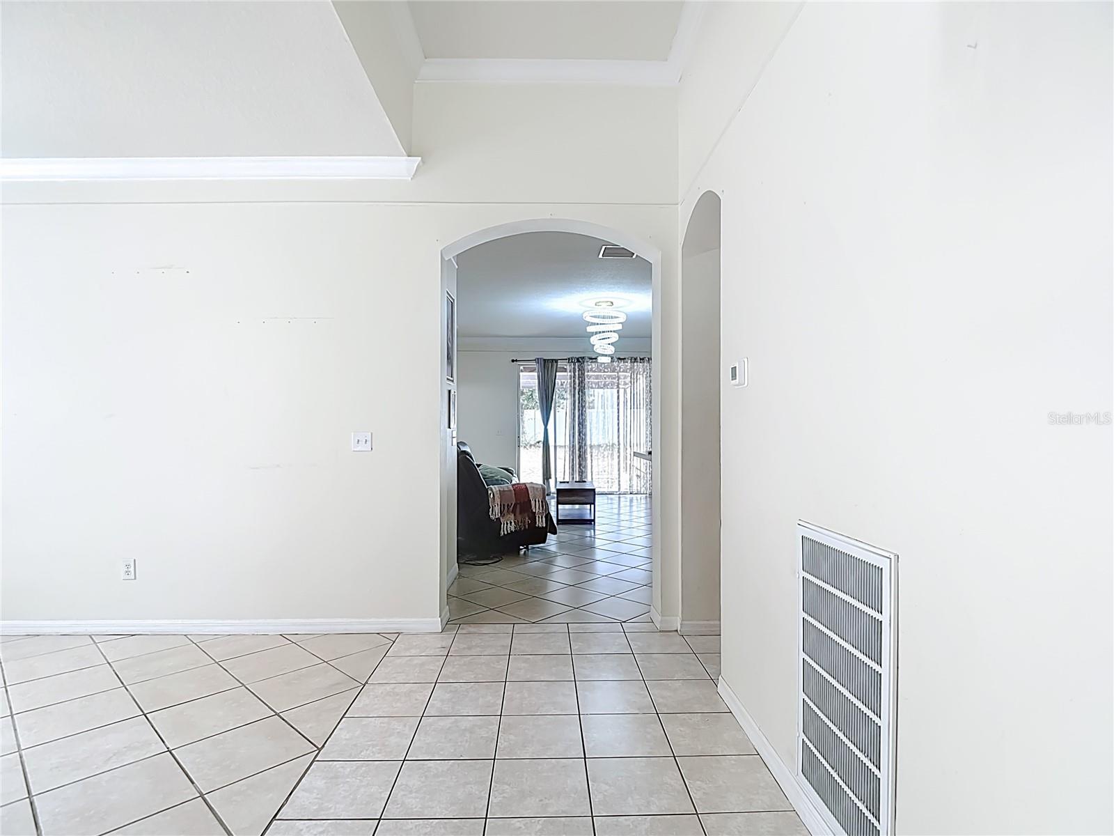 Image 4 of 25 For 221 Fairmont Drive