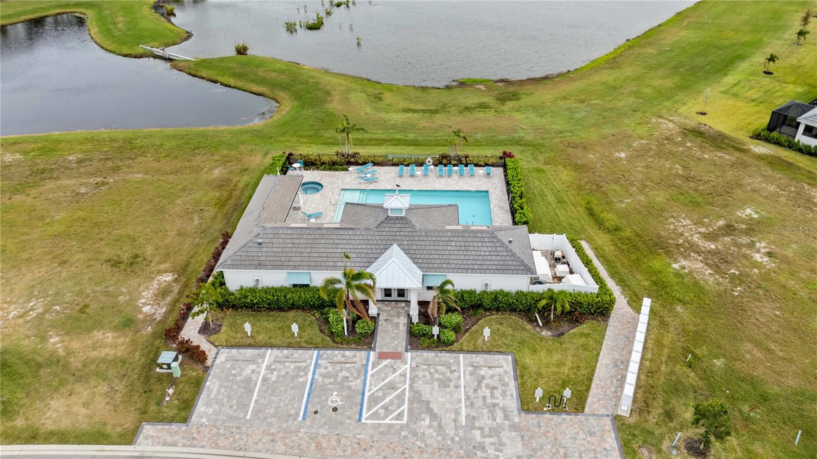 Image 40 of 42 For 223 Okeeffe Circle