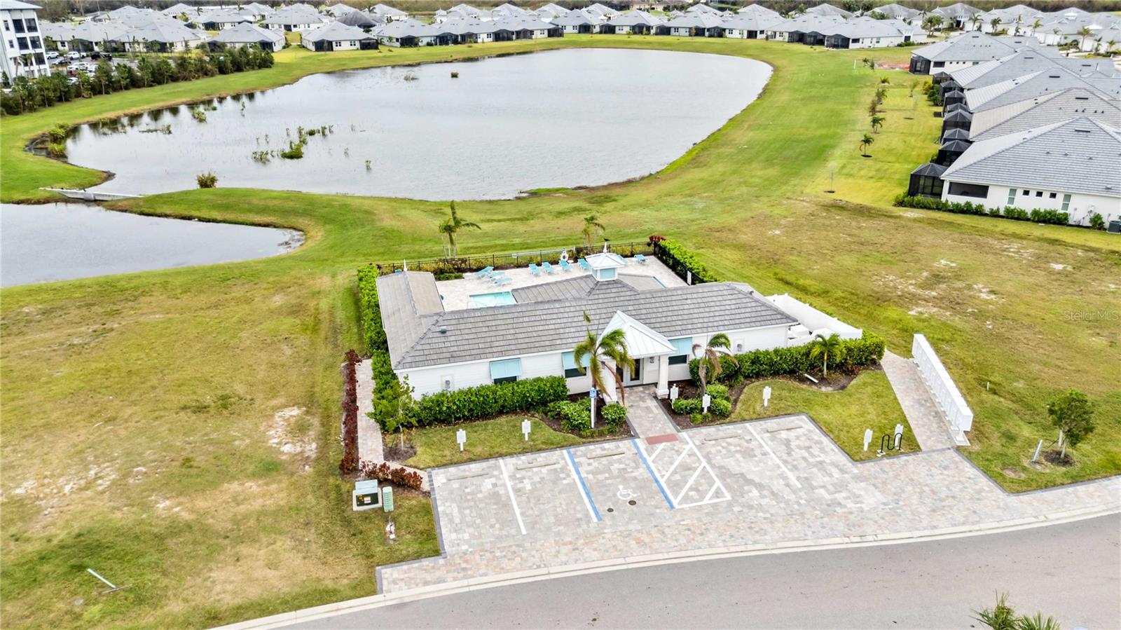 Image 41 of 42 For 223 Okeeffe Circle