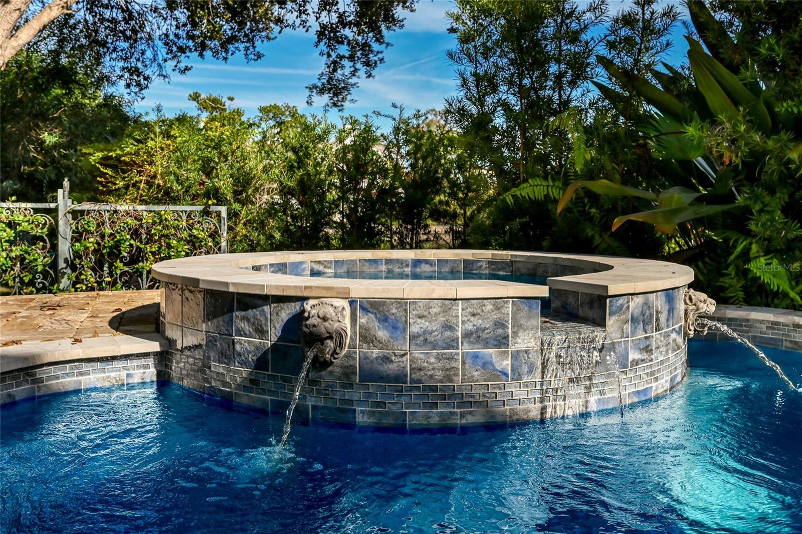 Image 31 of 42 For 1749 Lincoln Park Circle