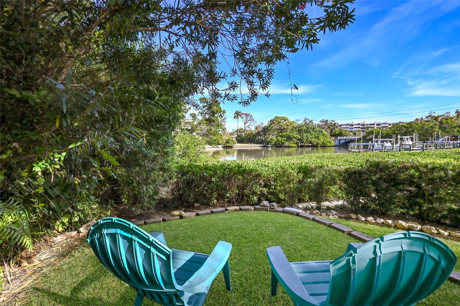 Image 32 of 42 For 1749 Lincoln Park Circle