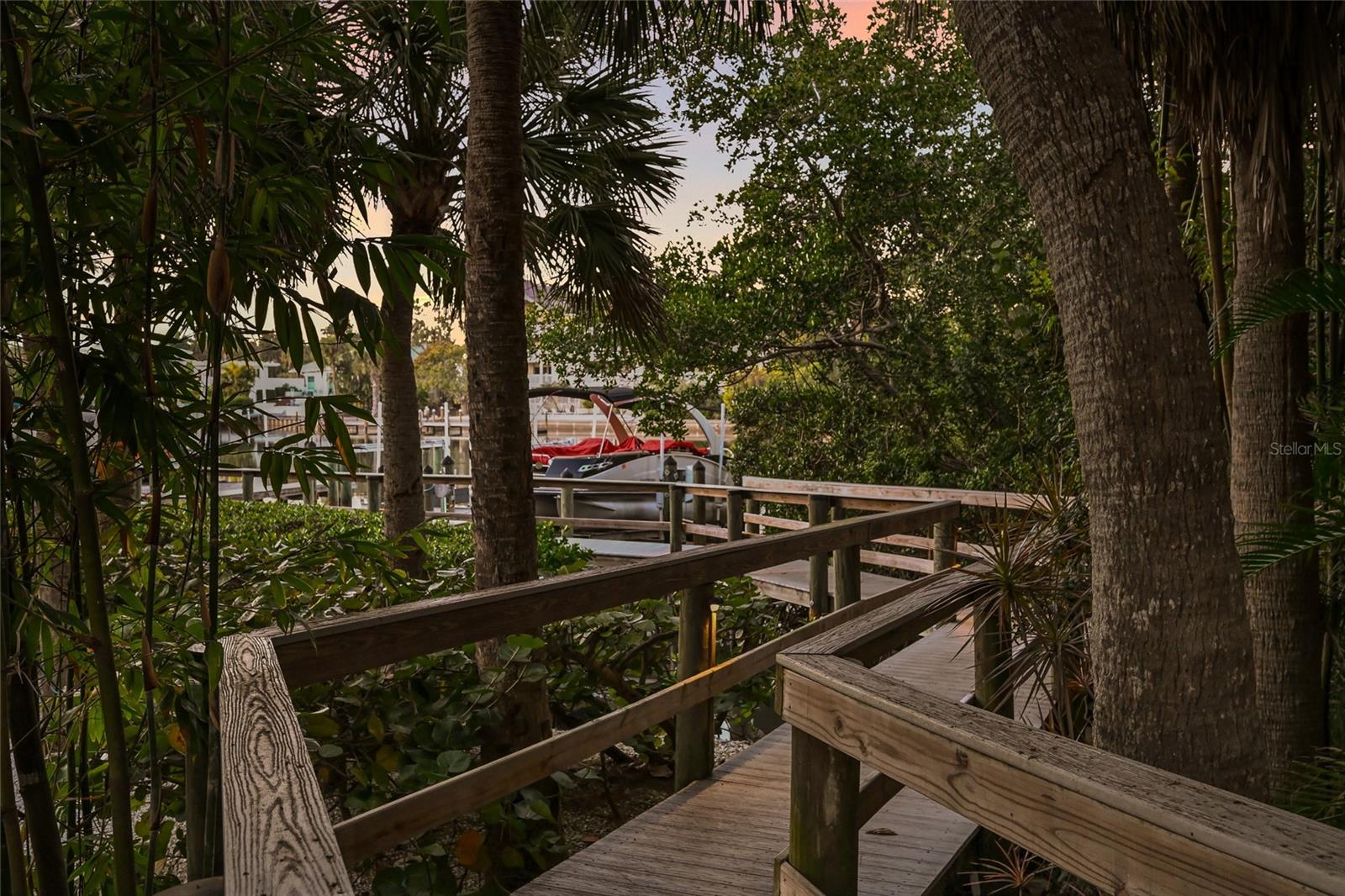 Image 38 of 42 For 1749 Lincoln Park Circle