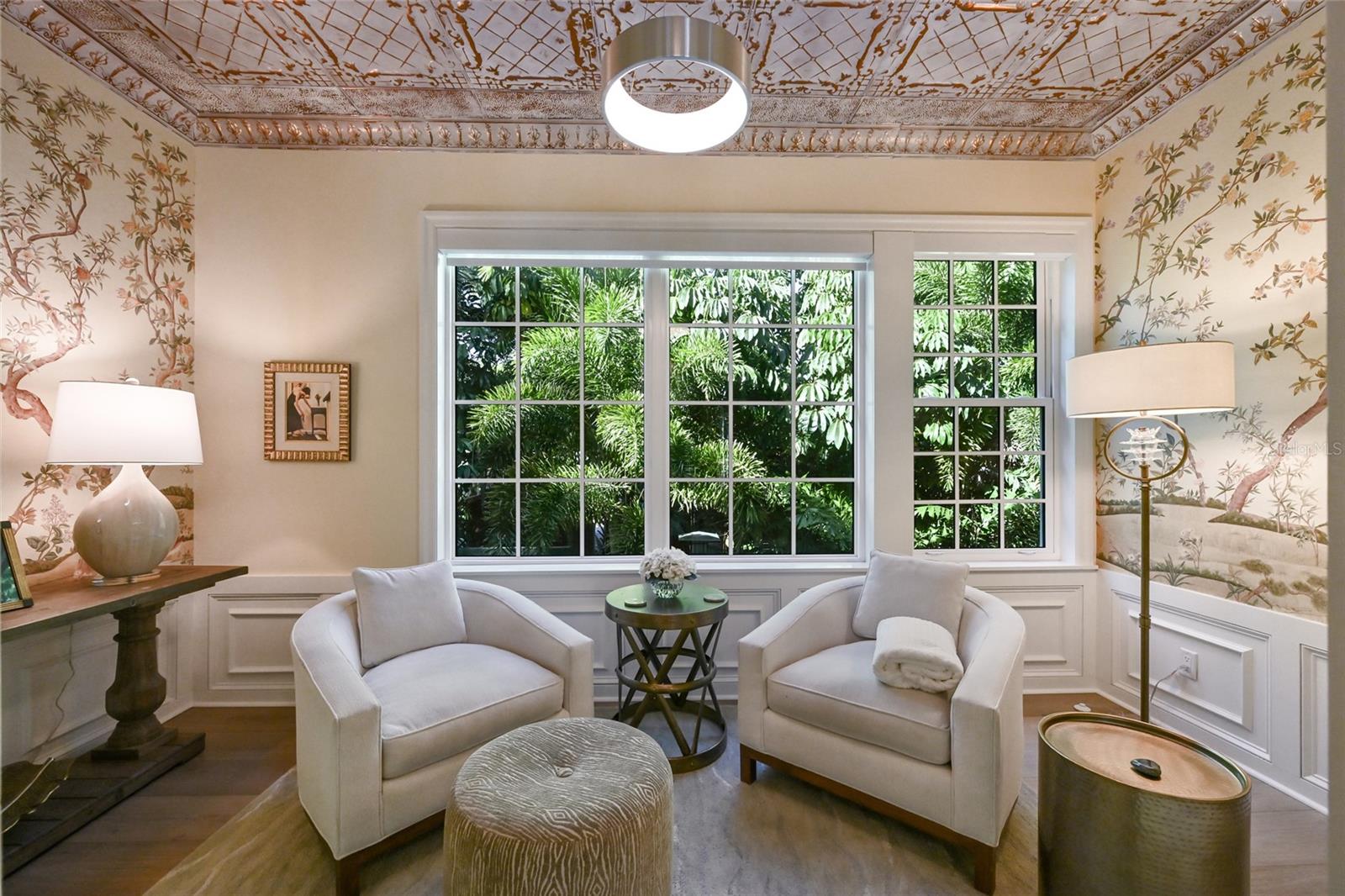 Image 8 of 42 For 1749 Lincoln Park Circle