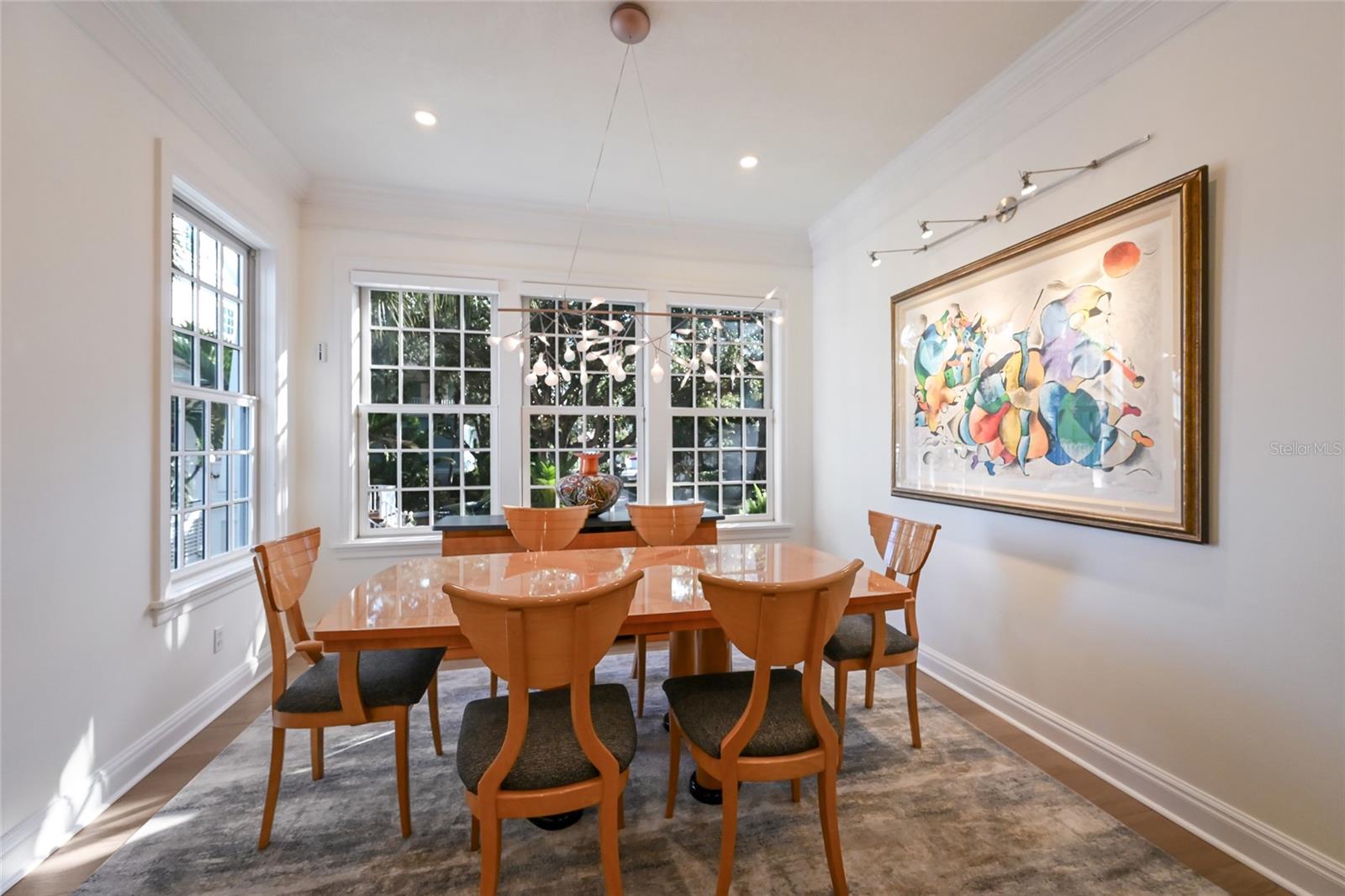 Image 9 of 42 For 1749 Lincoln Park Circle