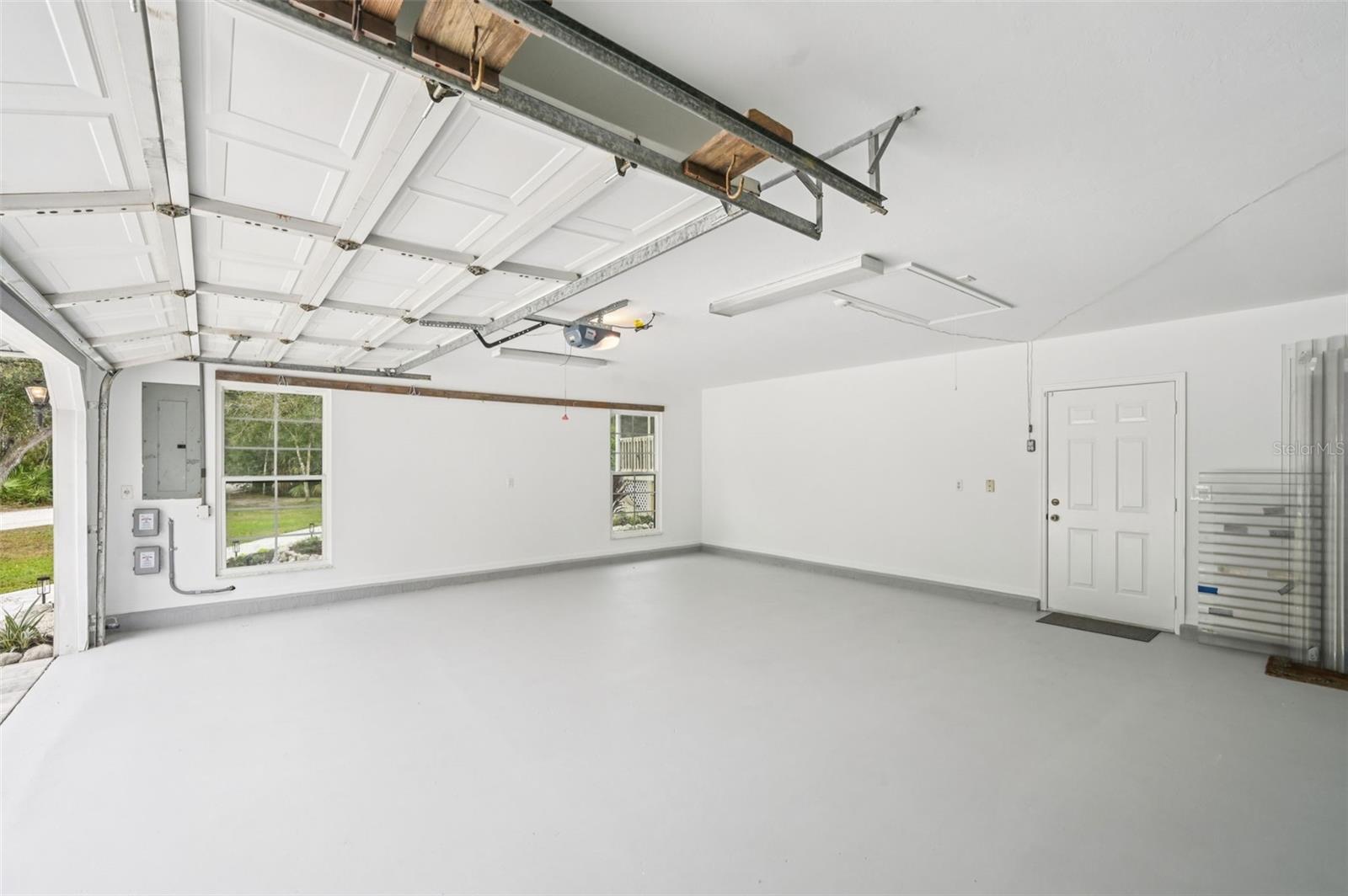 Image 20 of 64 For 13221 Branch Road