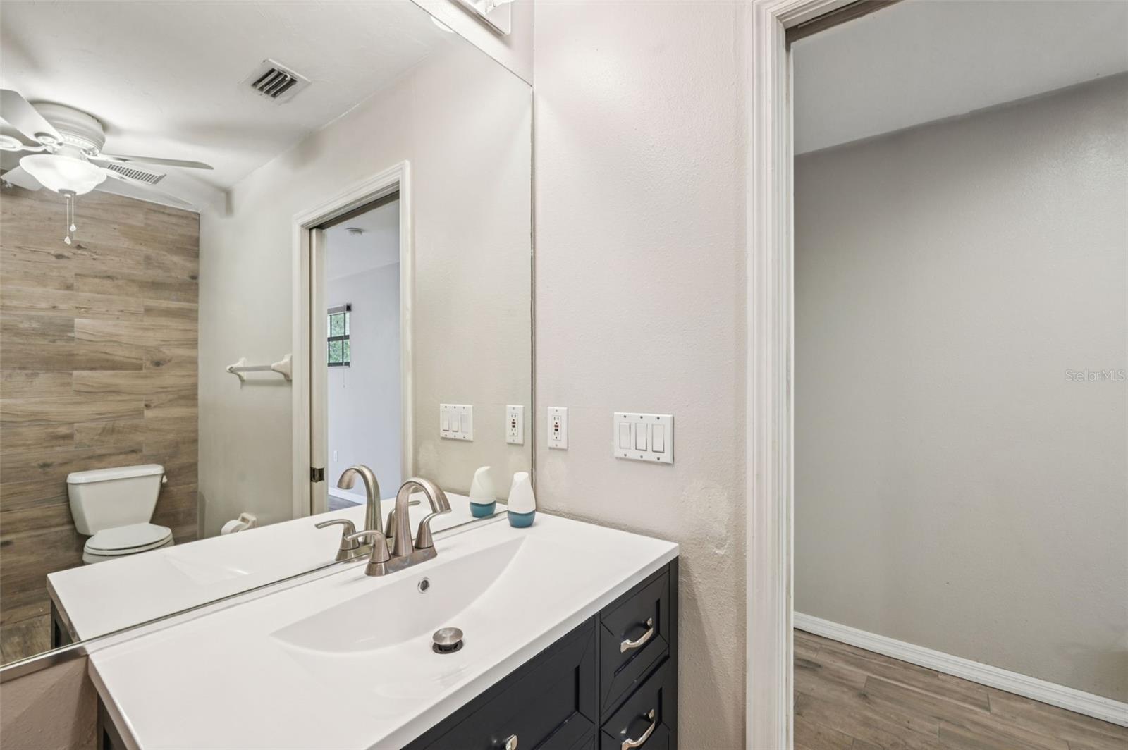 Image 43 of 64 For 13221 Branch Road