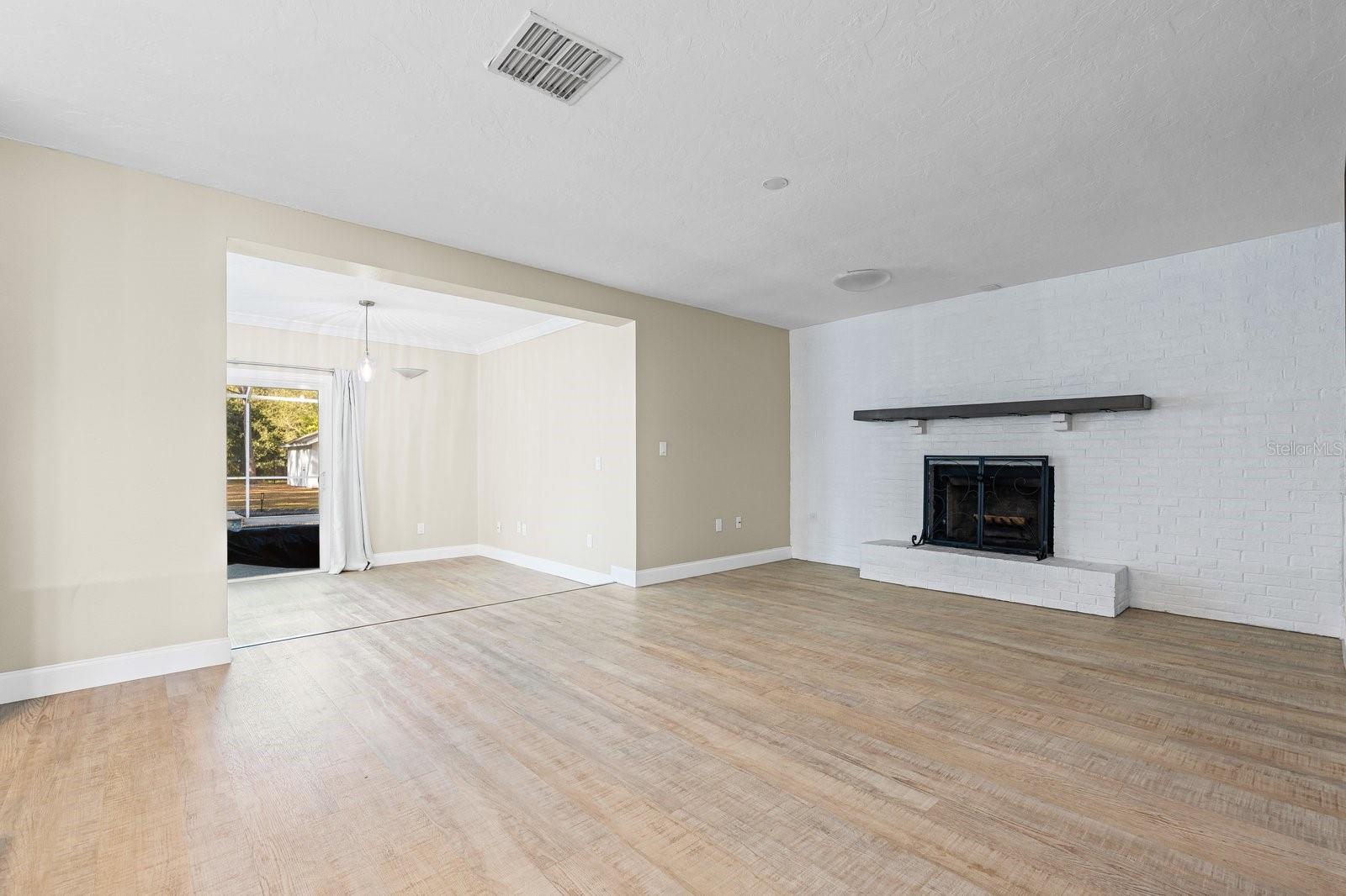 Image 13 of 55 For 702 133rd Street E