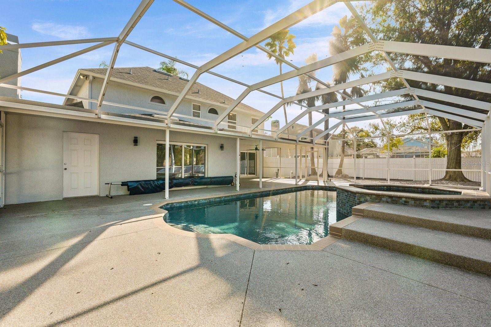 Image 19 of 55 For 702 133rd Street E