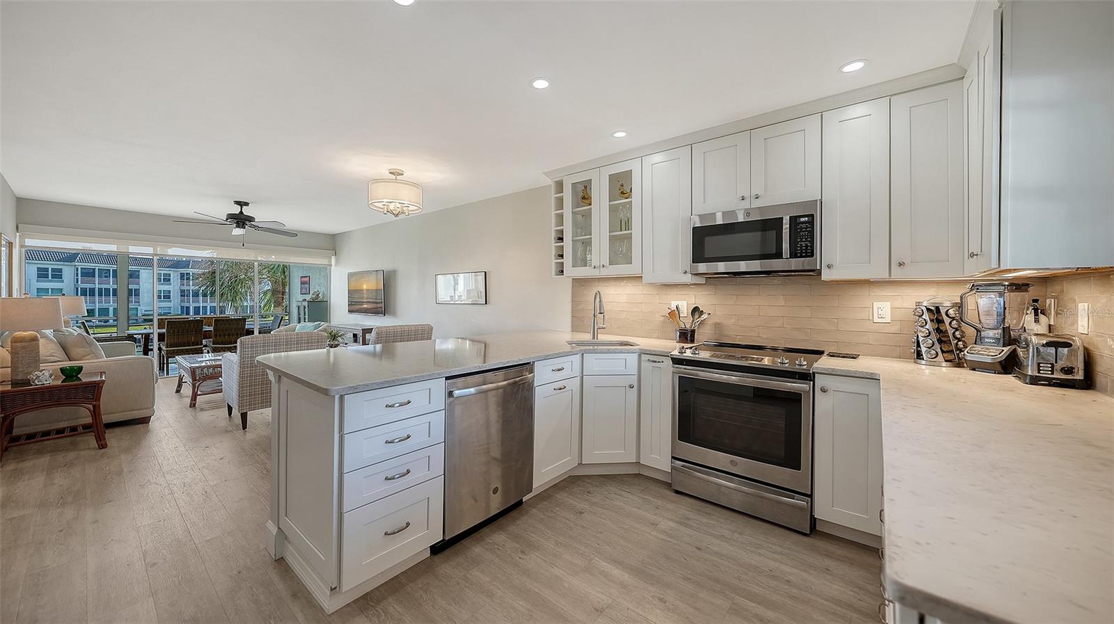 Image 3 of 68 For 4370 Chatham Drive 204