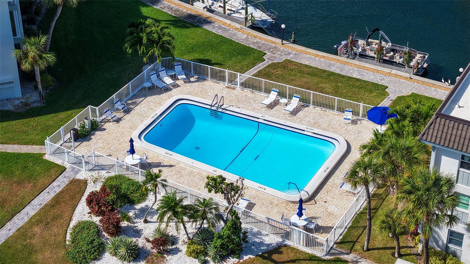 Image 41 of 68 For 4370 Chatham Drive 204