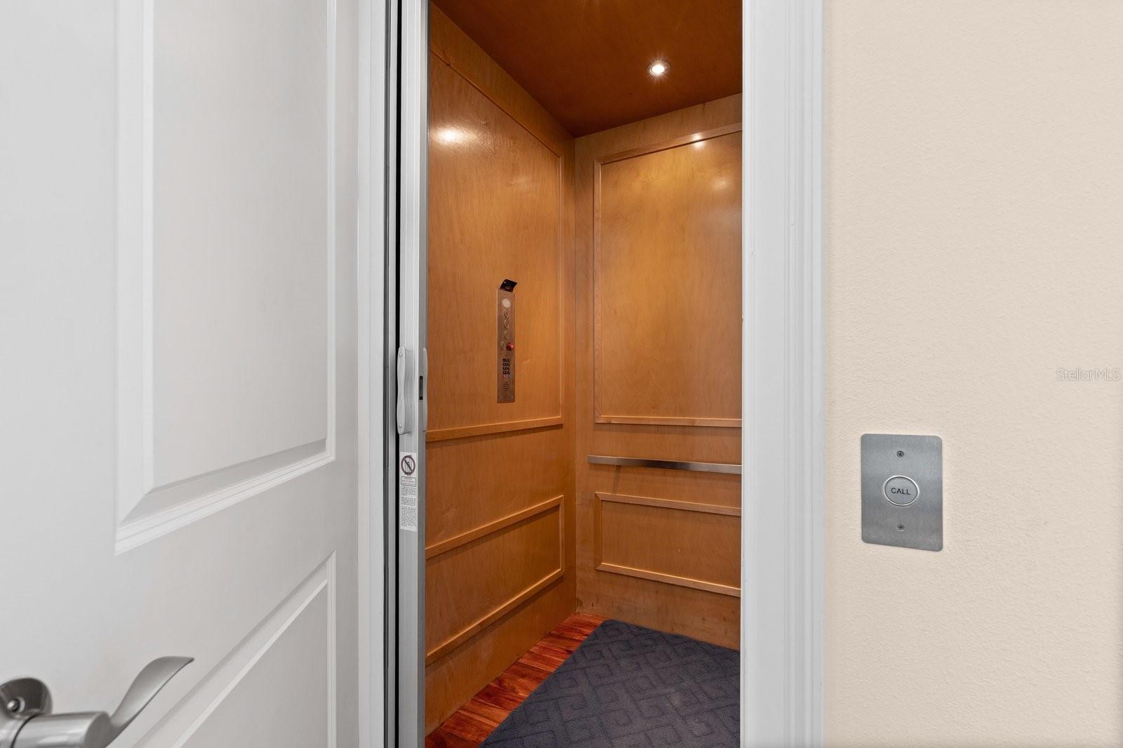 Image 23 of 44 For 110 6th Street S