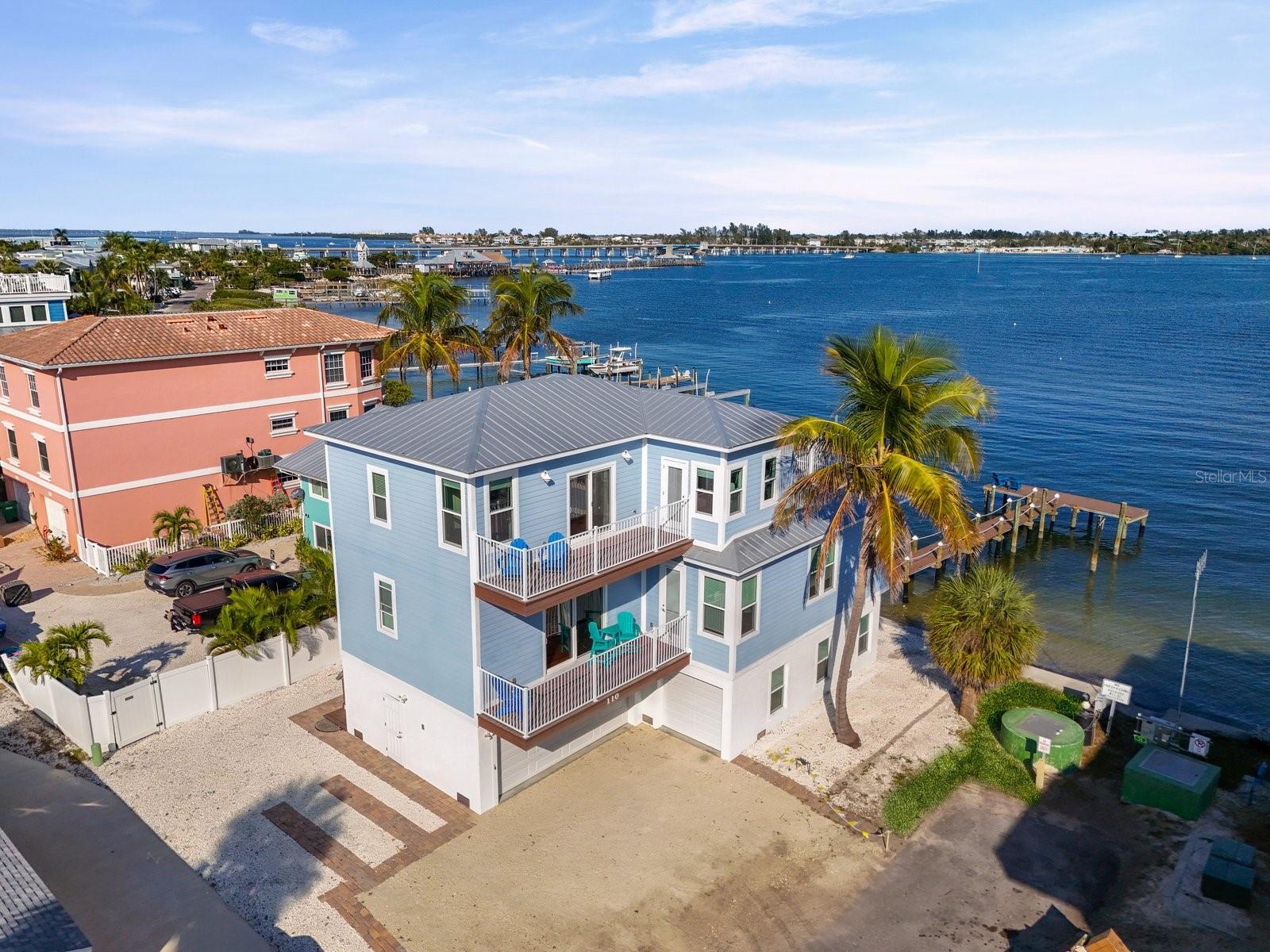 Image 3 of 44 For 110 6th Street S