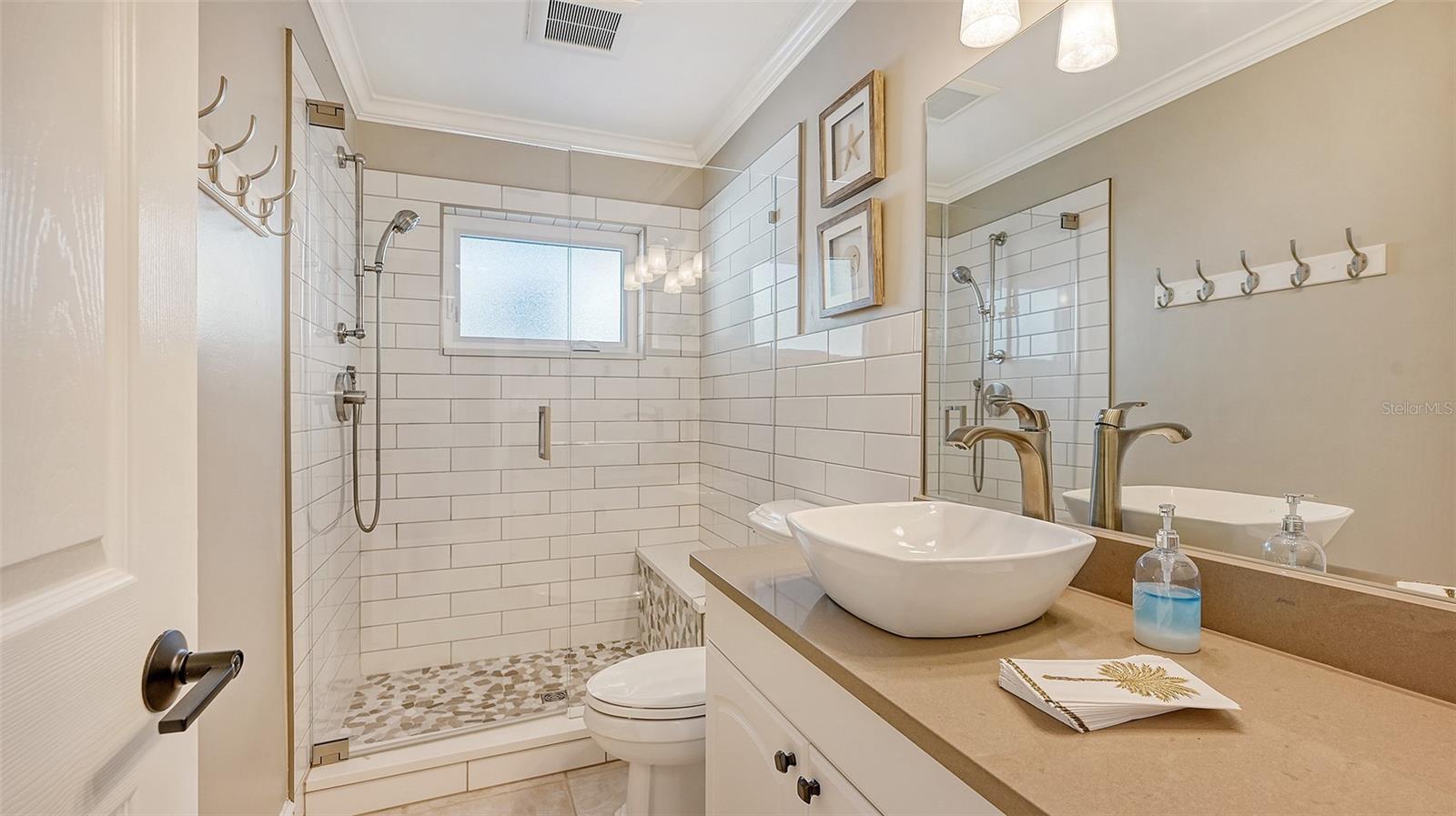 Image 39 of 87 For 5165 Sandy Cove Avenue