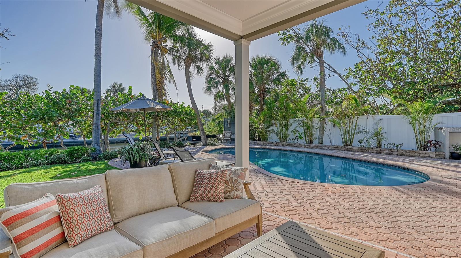 Image 44 of 87 For 5165 Sandy Cove Avenue