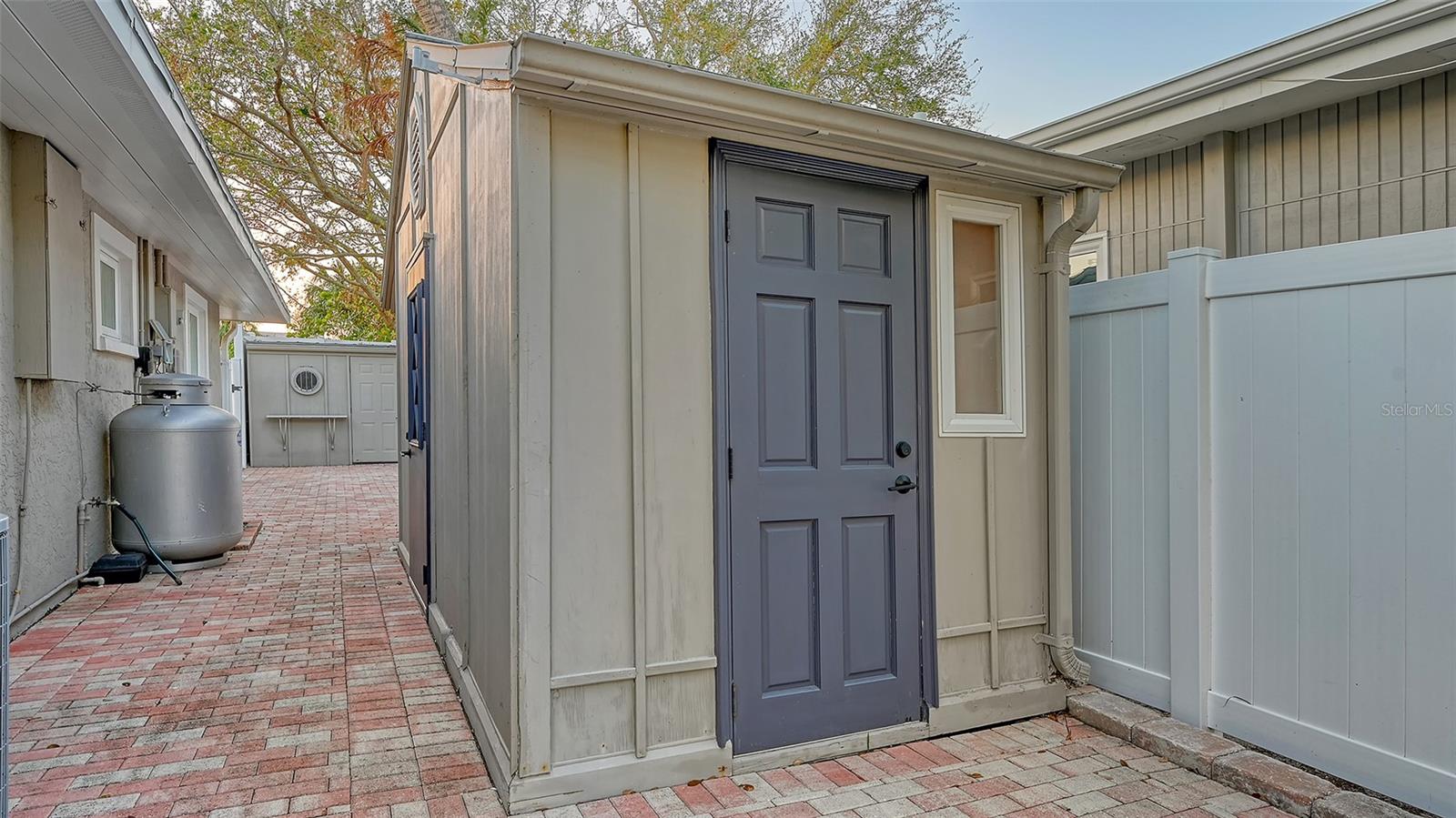 Image 60 of 87 For 5165 Sandy Cove Avenue