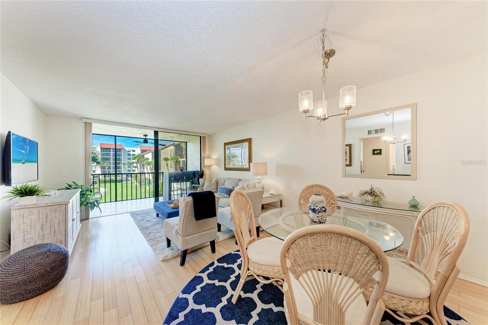 Image 8 of 28 For 1965 Gulf Of Mexico Drive G5-303