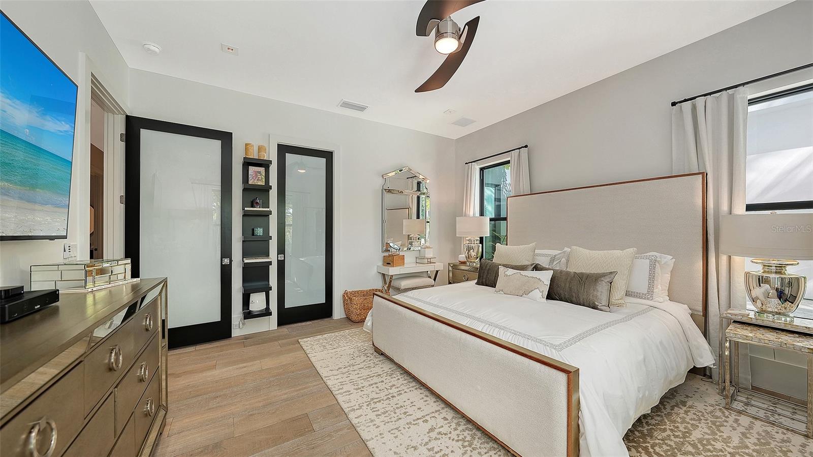 Image 17 of 28 For 1421 Lake Shore Drive