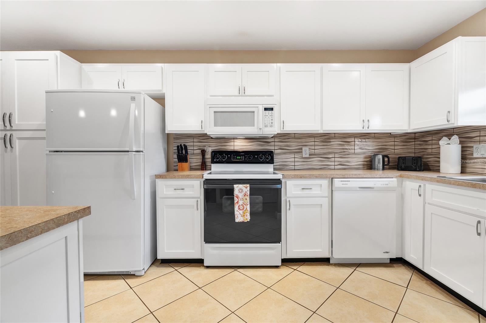 Image 10 of 62 For 4503-4505 102nd Street W